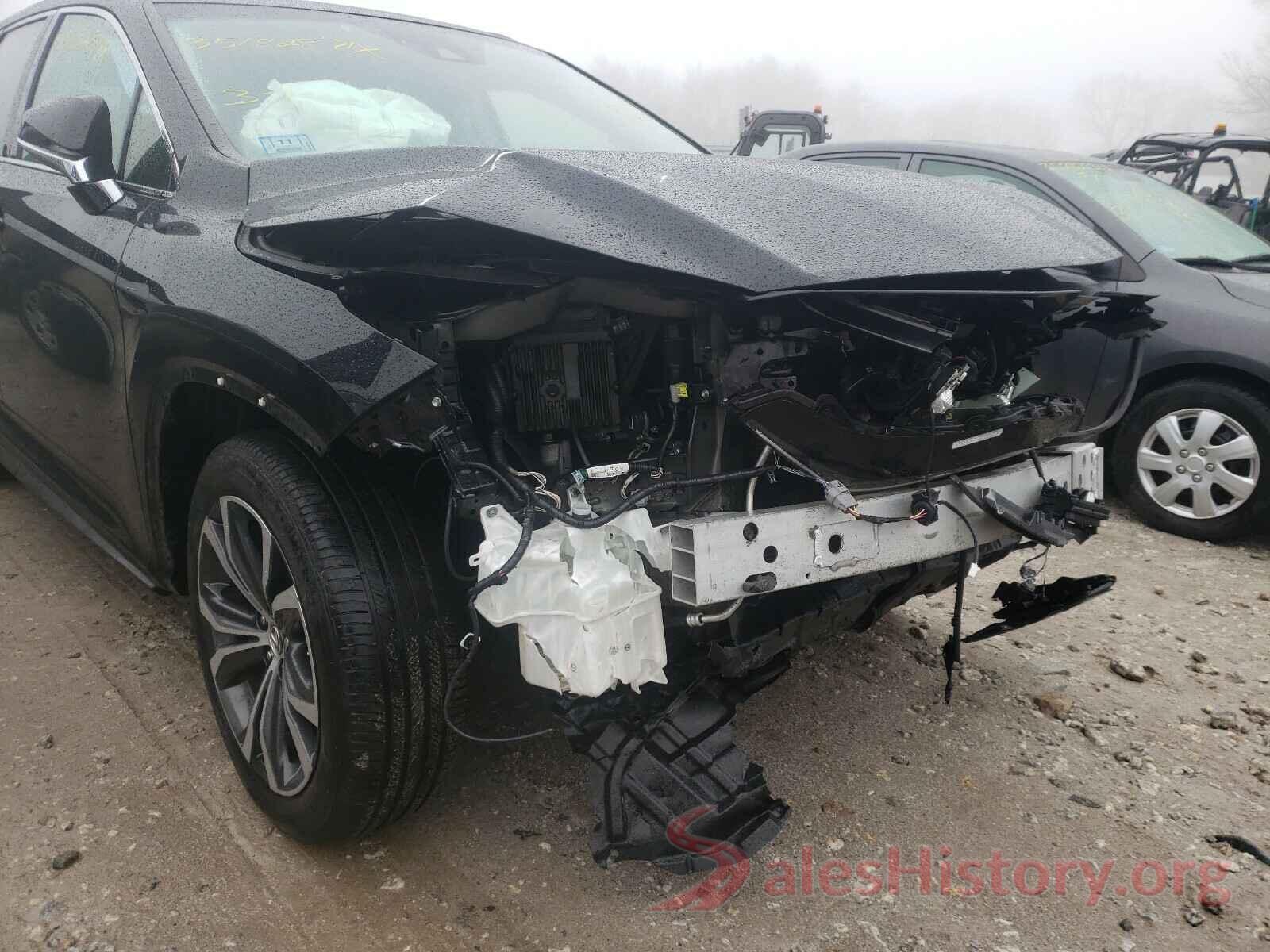 JTJDZKCA0J2000266 2018 LEXUS RX350