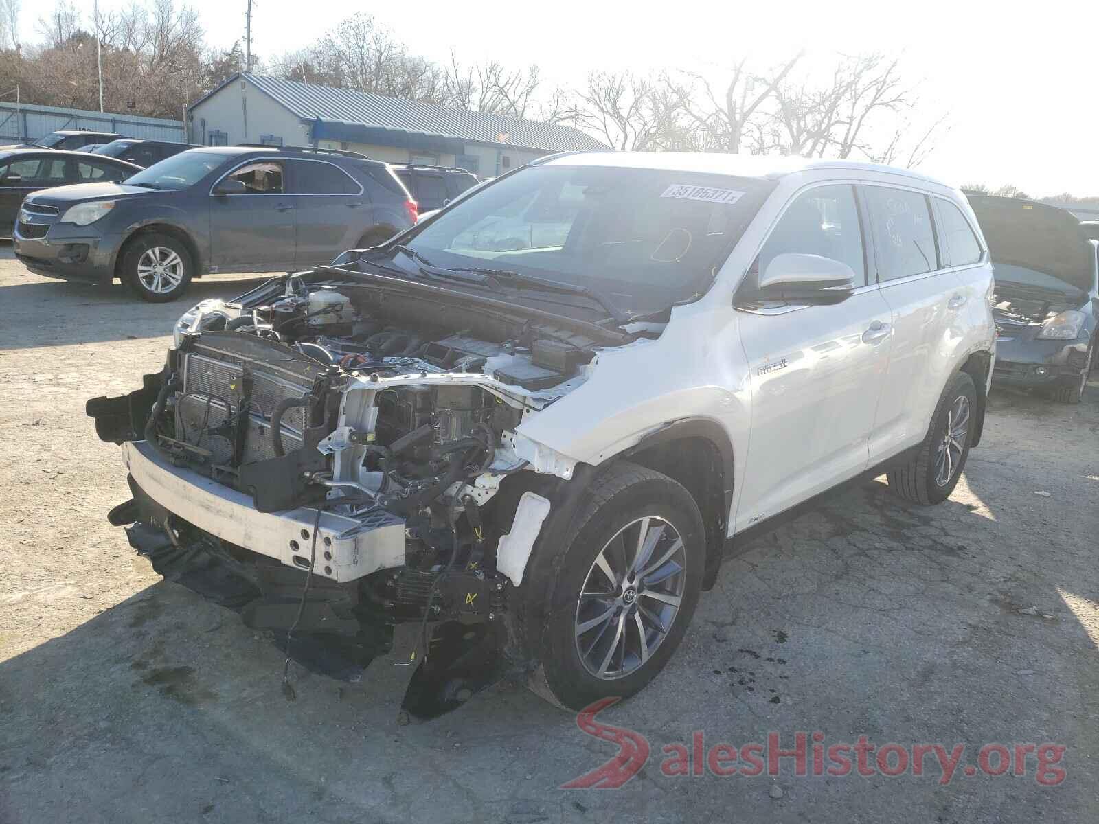 5TDJGRFH4KS063426 2019 TOYOTA HIGHLANDER