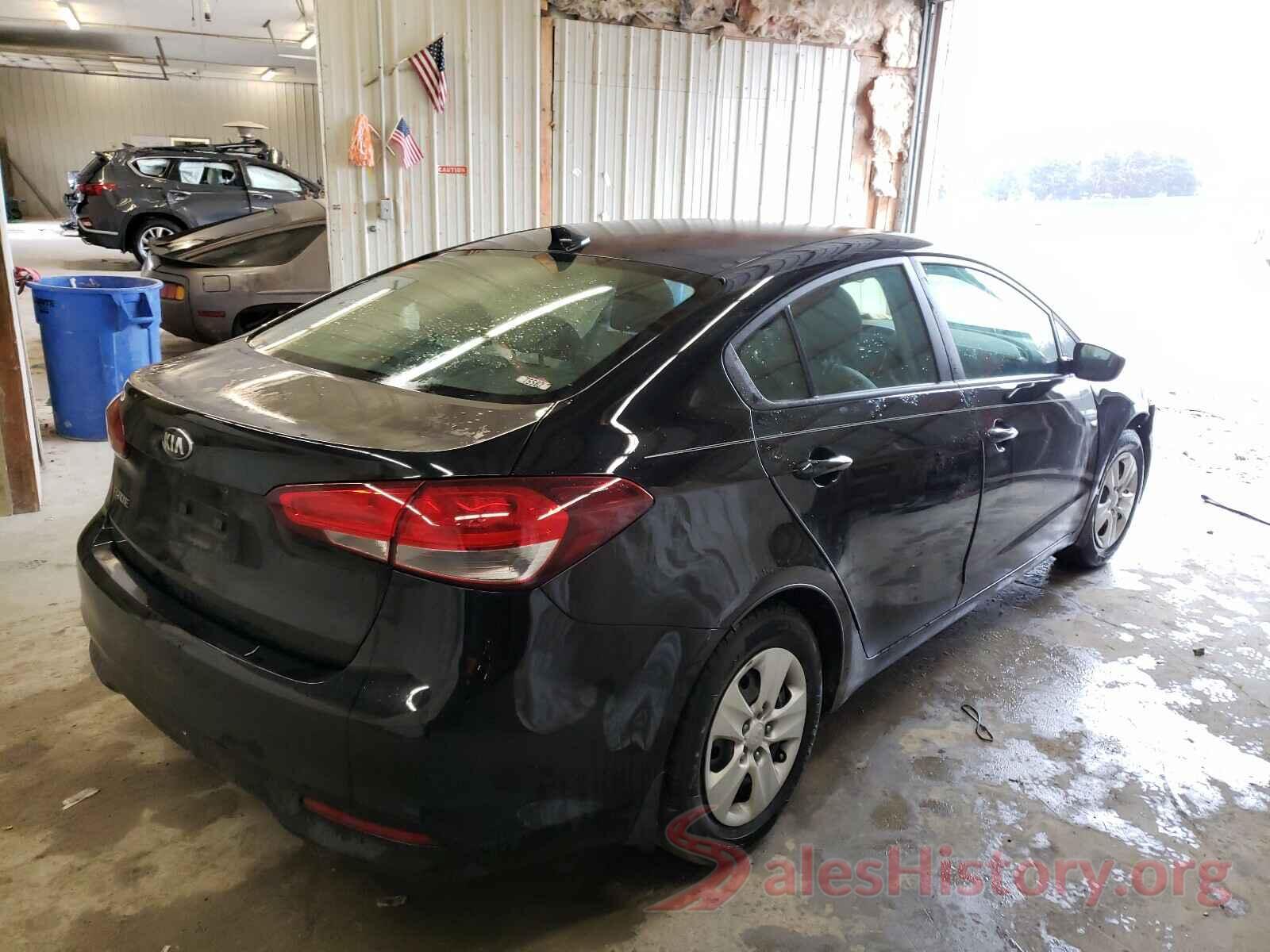 3KPFK4A7XJE284656 2018 KIA FORTE