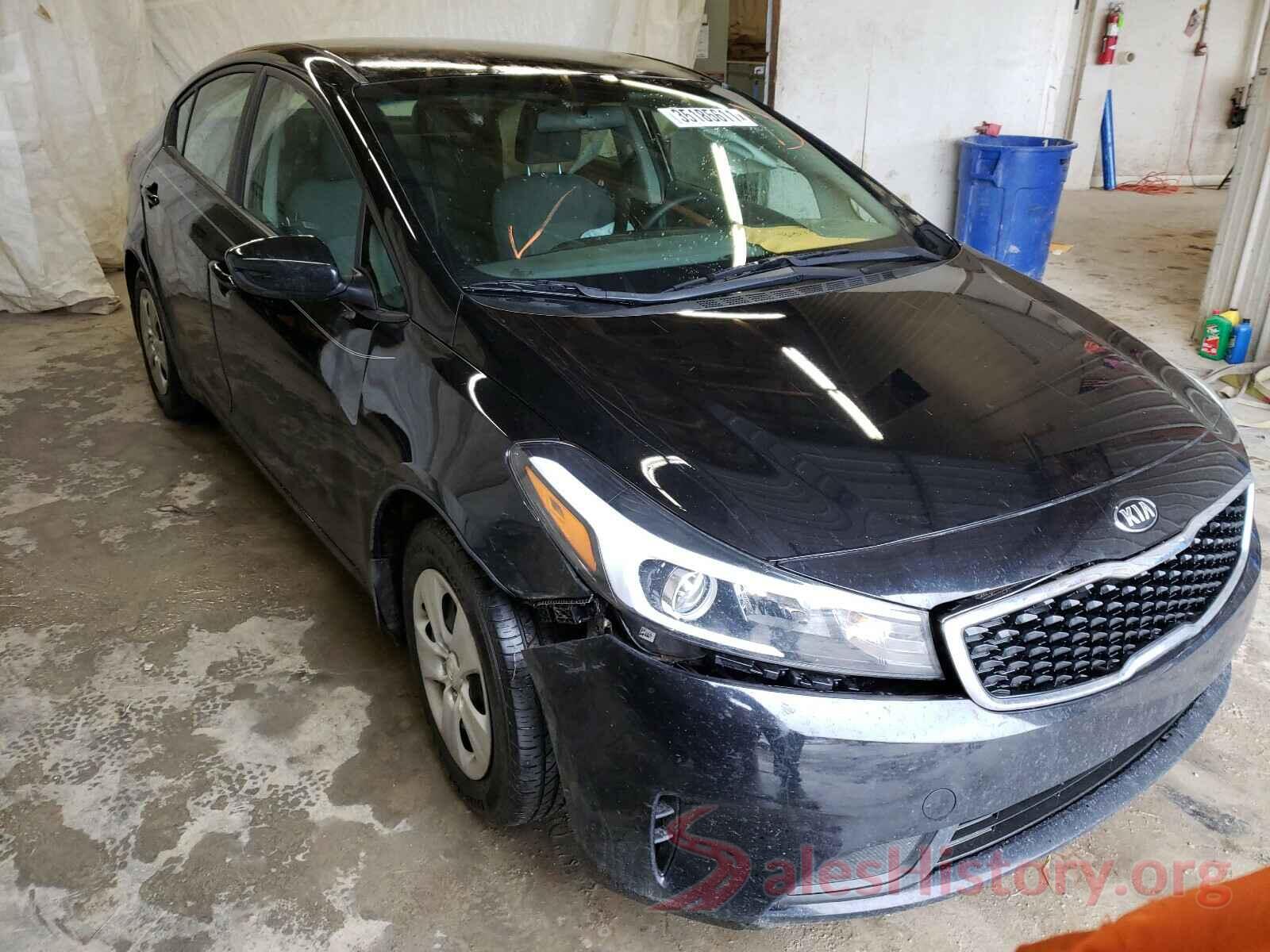 3KPFK4A7XJE284656 2018 KIA FORTE