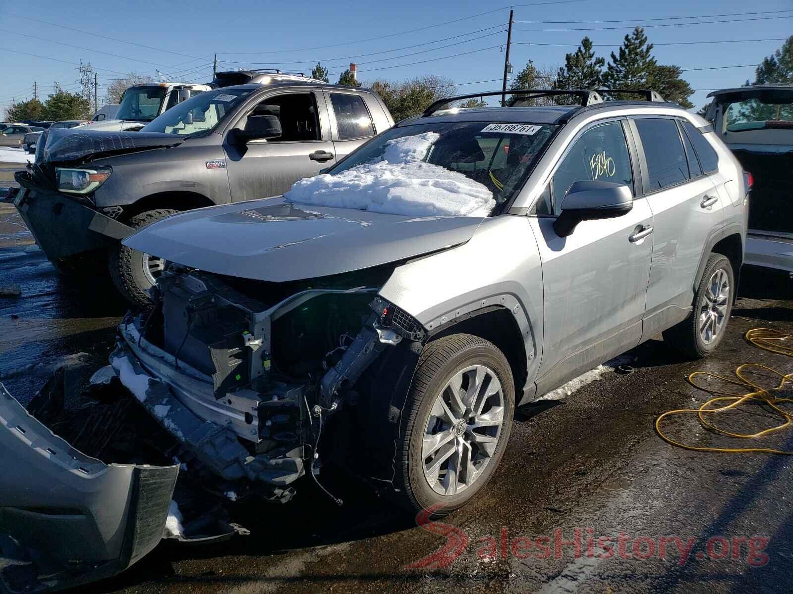 2T3A1RFV8KW077660 2019 TOYOTA RAV4