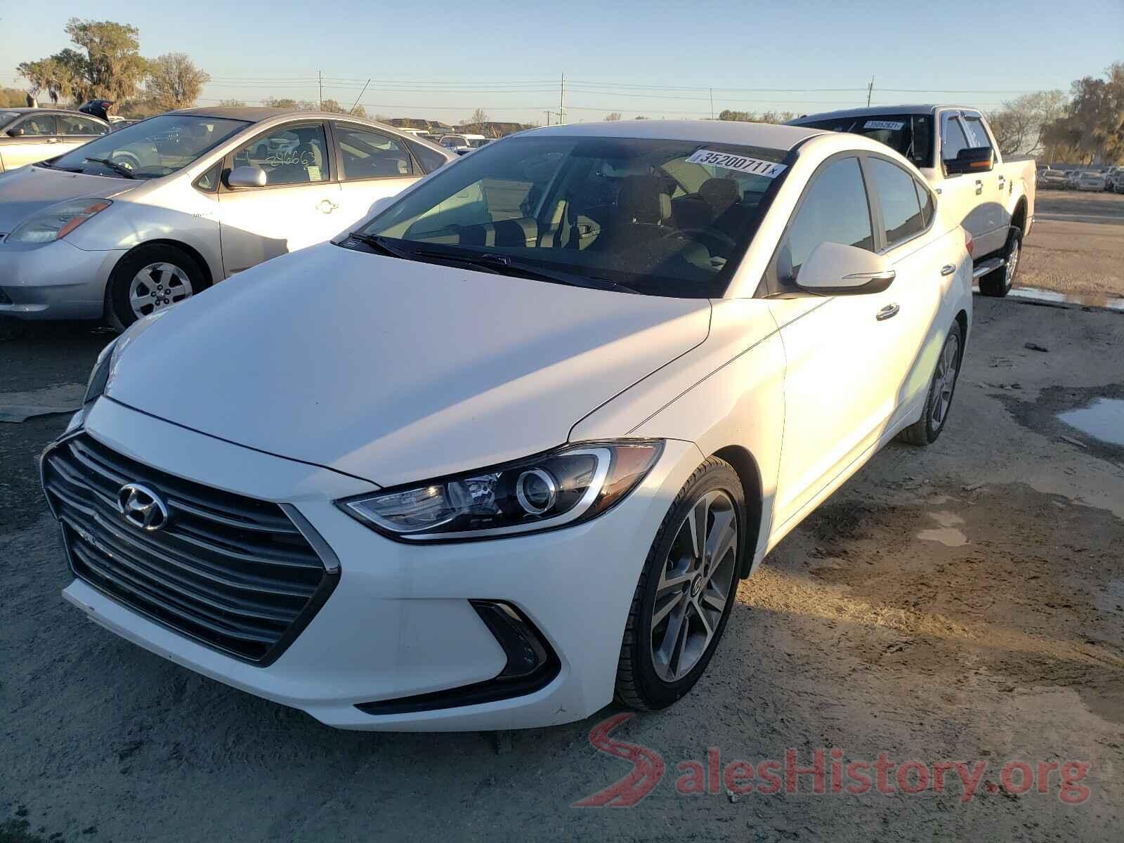 5NPD84LF7HH129160 2017 HYUNDAI ELANTRA