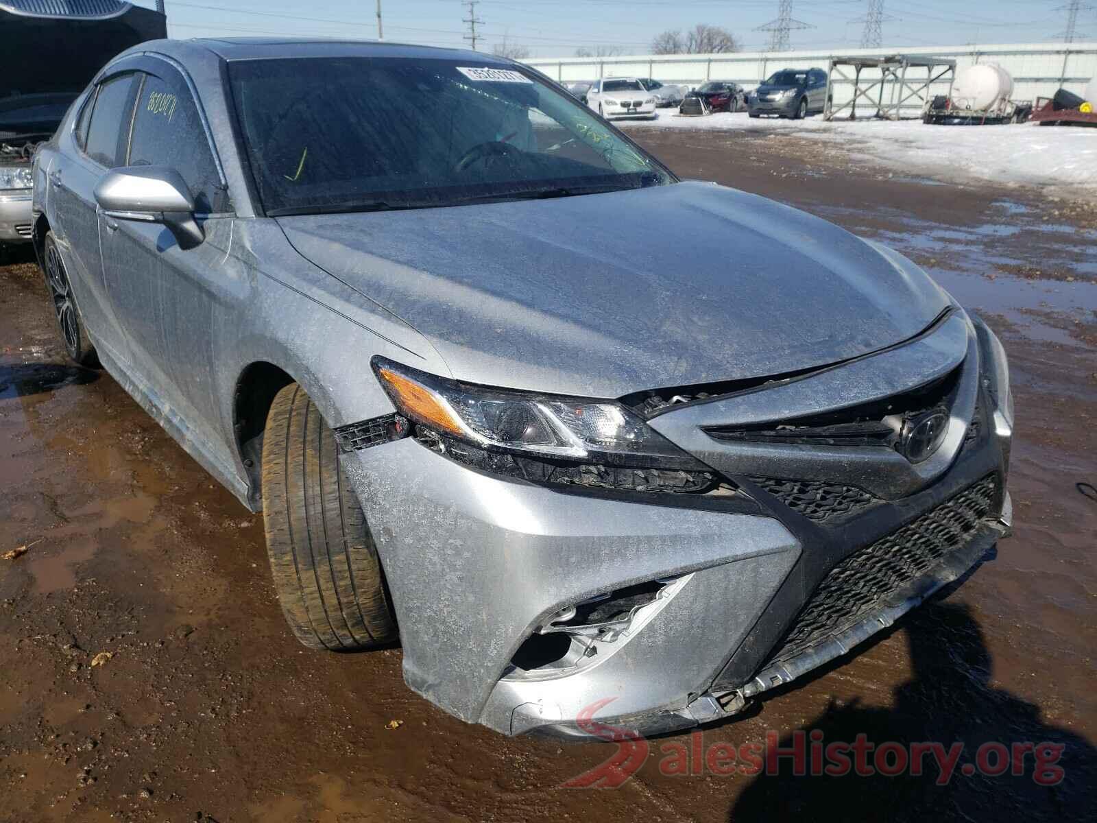 4T1B11HK3JU566757 2018 TOYOTA CAMRY