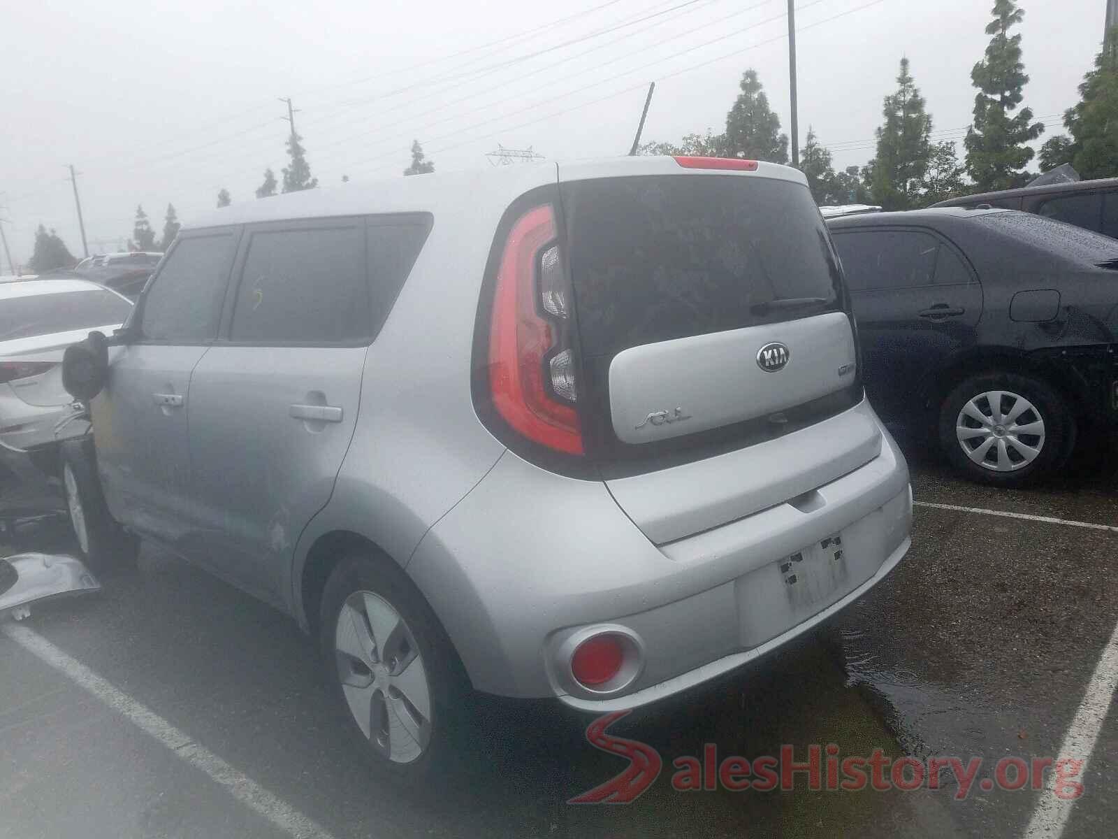 KNDJP3AE2G7017301 2016 KIA SOUL