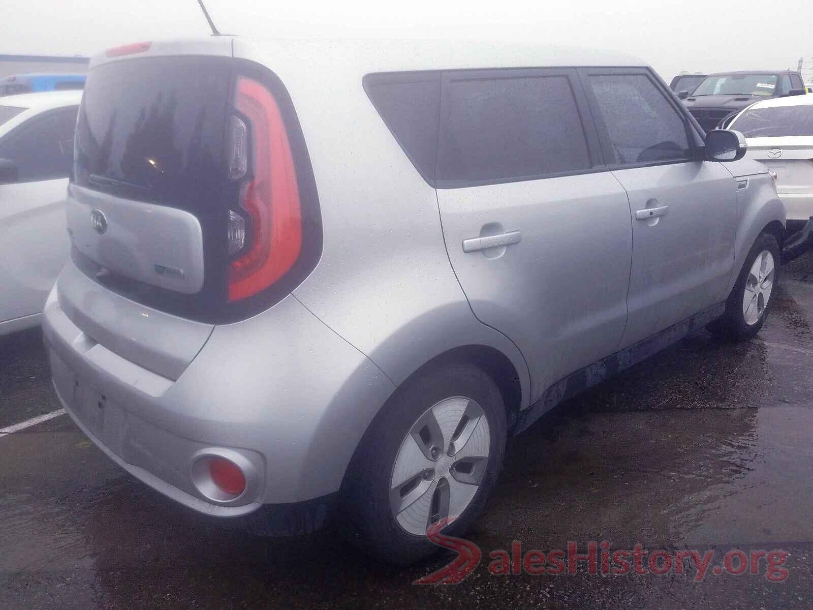 KNDJP3AE2G7017301 2016 KIA SOUL