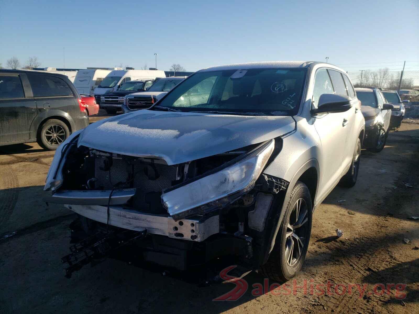 5TDZZRFH1KS304159 2019 TOYOTA HIGHLANDER