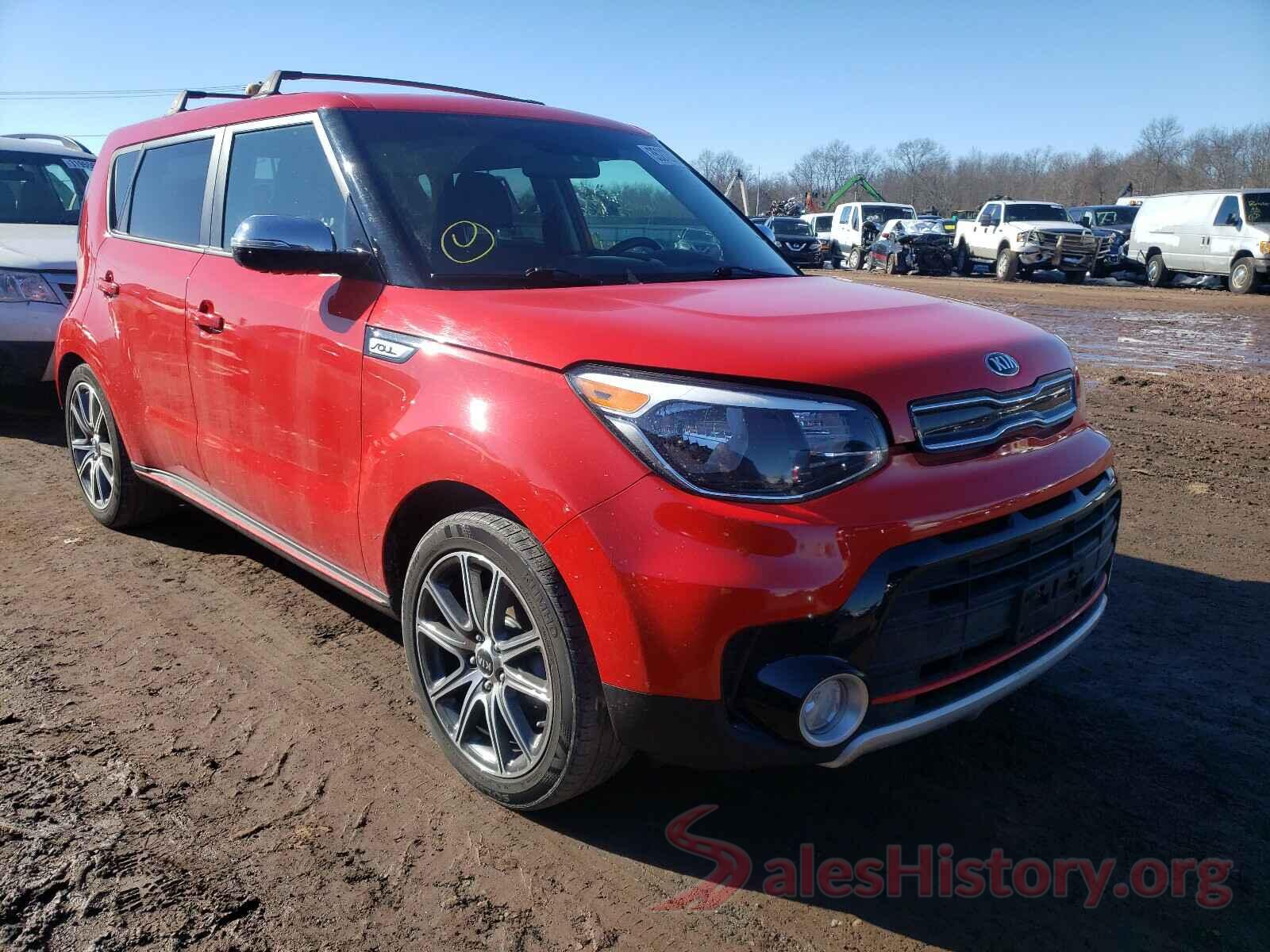 KNDJX3AA7J7582566 2018 KIA SOUL