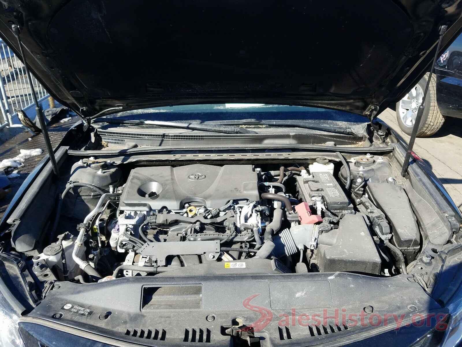 4T1B11HKXJU152066 2018 TOYOTA CAMRY