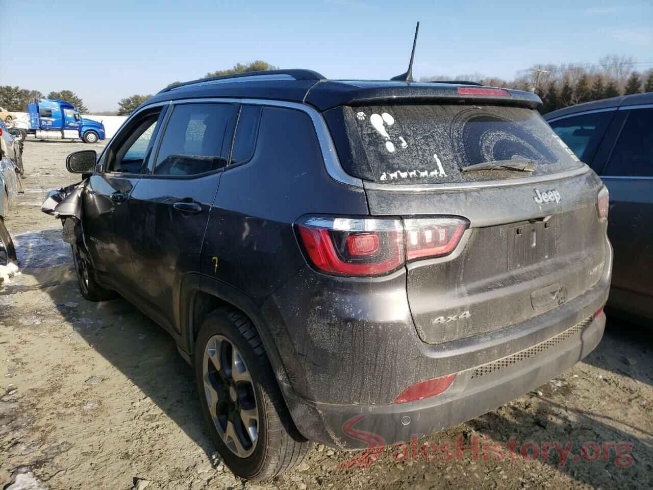 3C4NJDCB4JT315718 2018 JEEP COMPASS