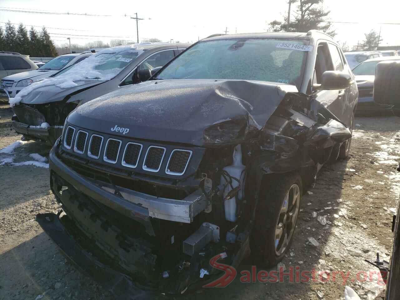 3C4NJDCB4JT315718 2018 JEEP COMPASS