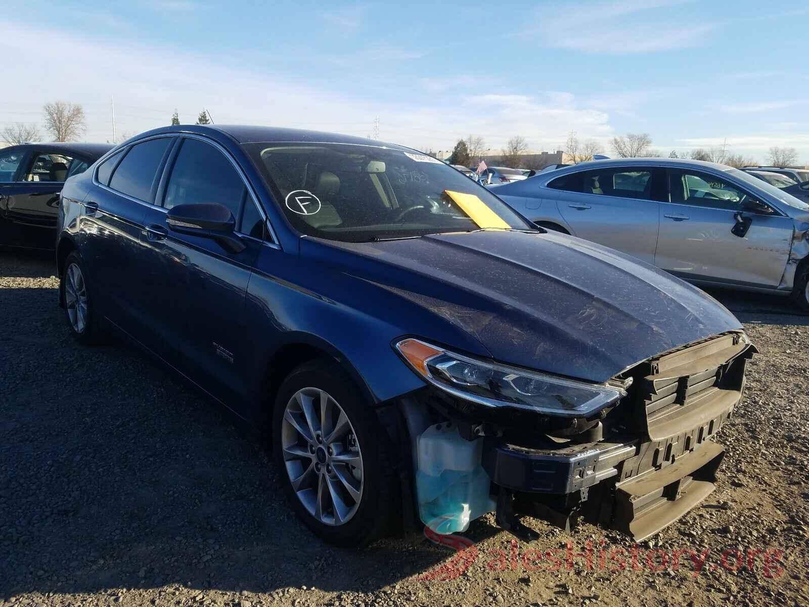 3FA6P0PU7JR233072 2018 FORD FUSION