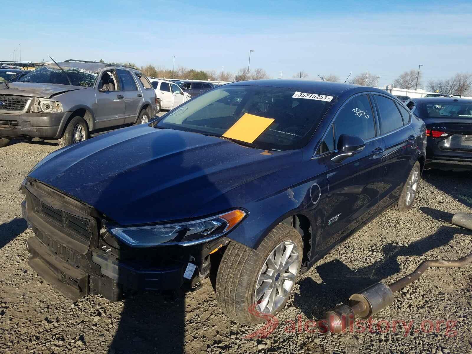 3FA6P0PU7JR233072 2018 FORD FUSION