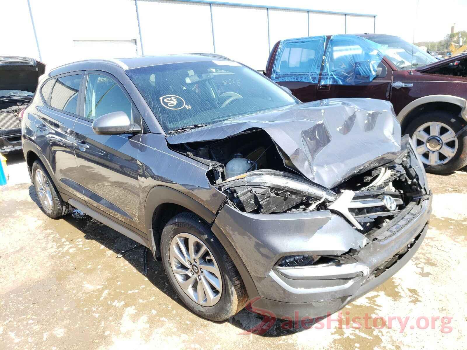 KM8J33A47JU788957 2018 HYUNDAI TUCSON