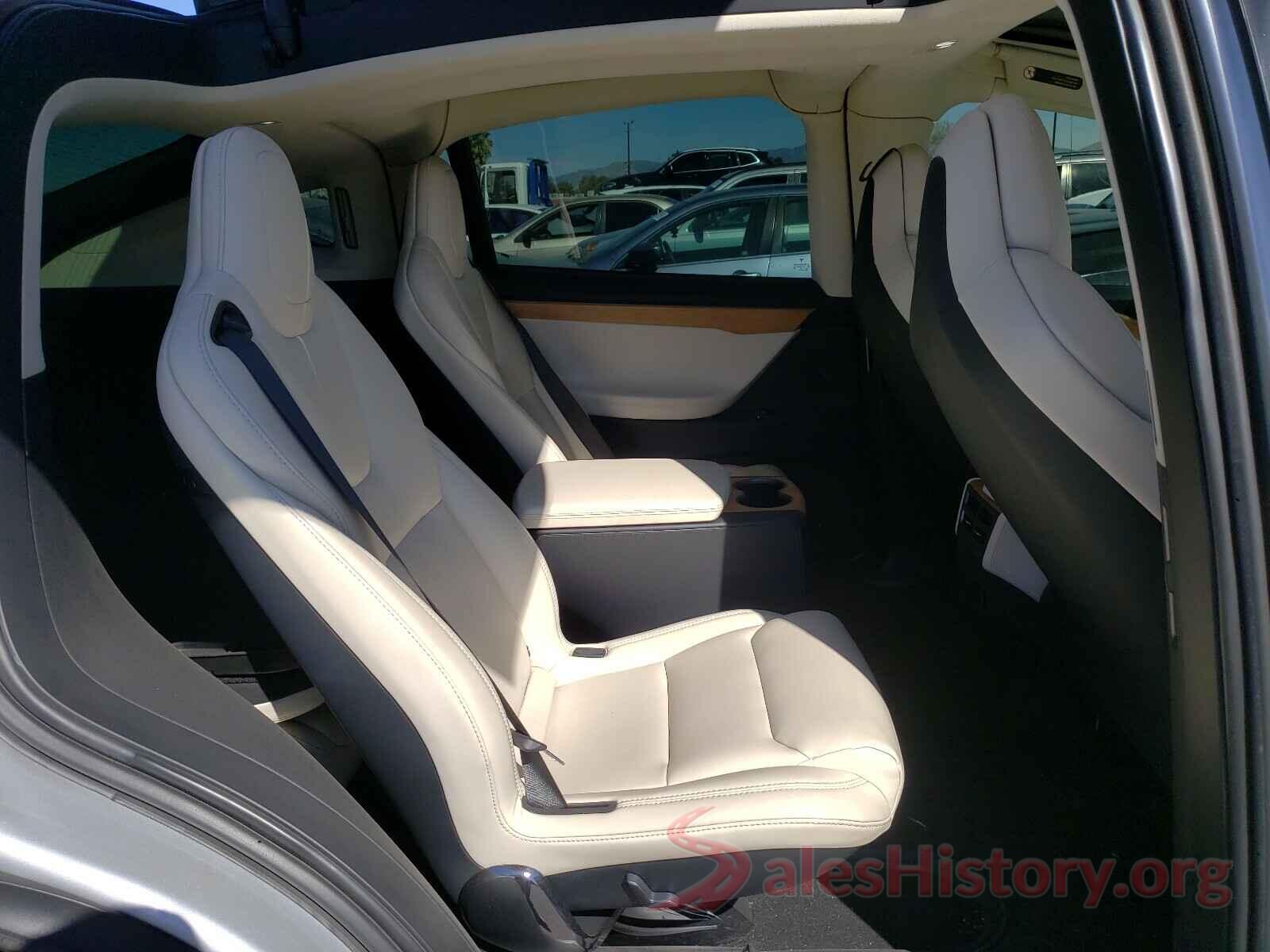 5YJXCBE28KF152950 2019 TESLA MODEL X