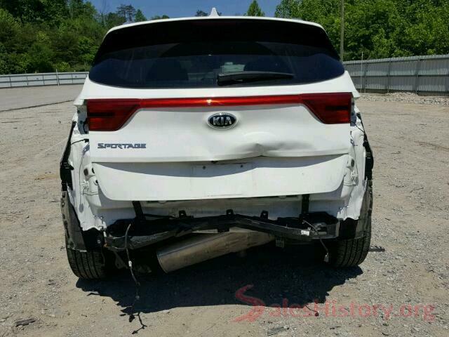 KNDPMCAC8J7310872 2018 KIA SPORTAGE