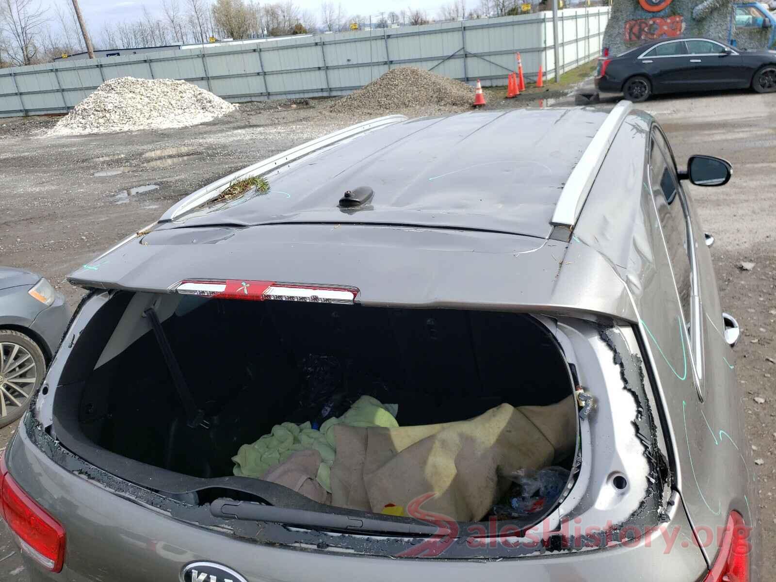 5XYPGDA50JG341003 2018 KIA SORENTO