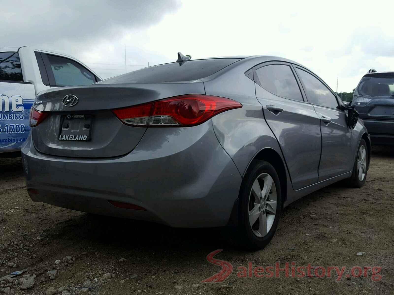 KMHDH4AE5DU971713 2013 HYUNDAI ELANTRA