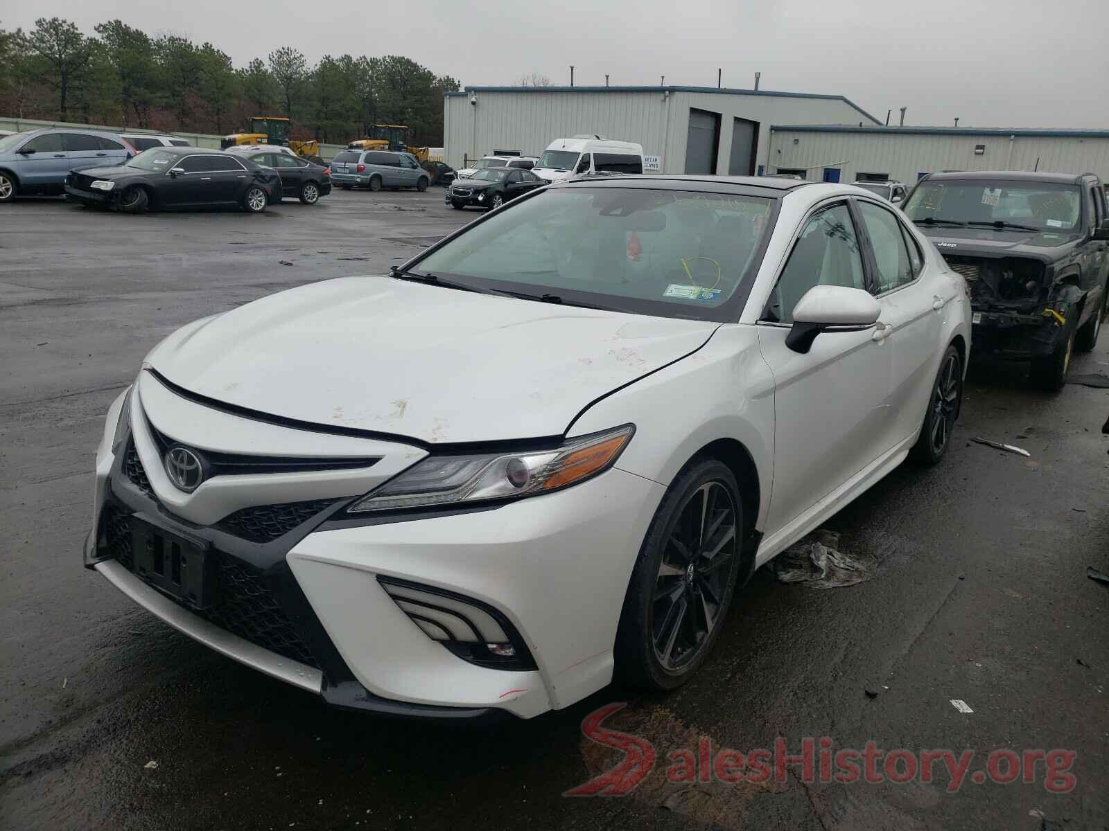 4T1B61HK0KU701762 2019 TOYOTA CAMRY