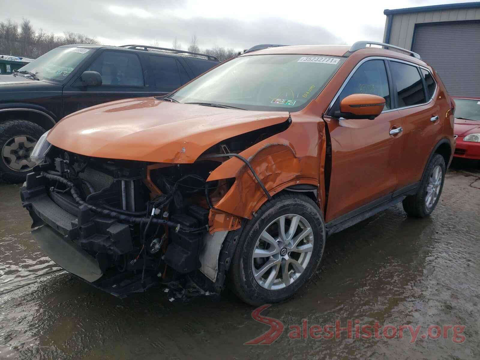 5N1AT2MV8JC825986 2018 NISSAN ROGUE