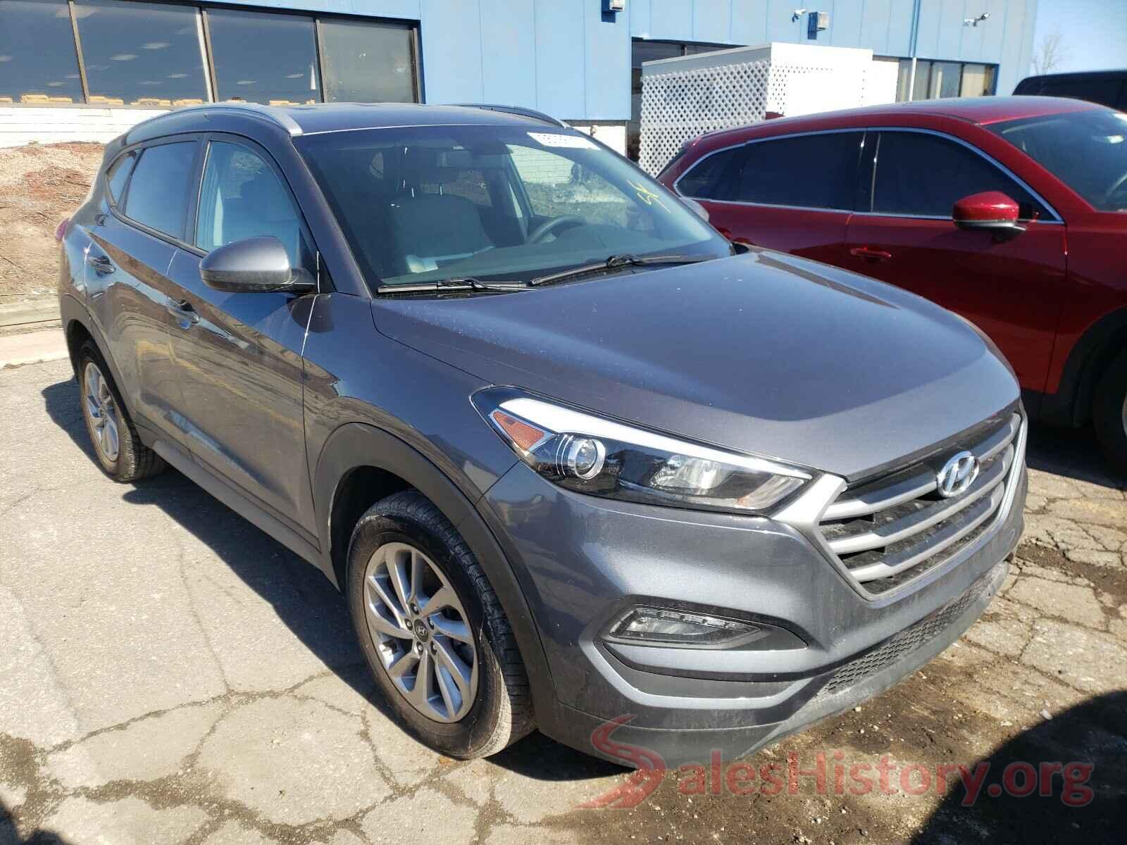 KM8J3CA40JU755119 2018 HYUNDAI TUCSON