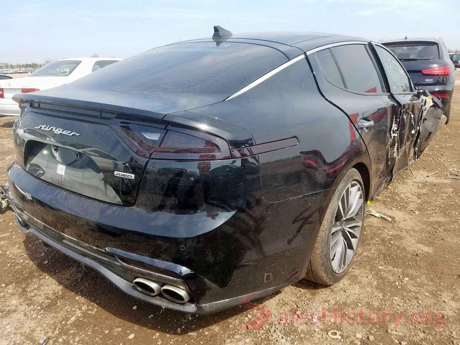 KNAE25LA2J6011336 2018 KIA STINGER