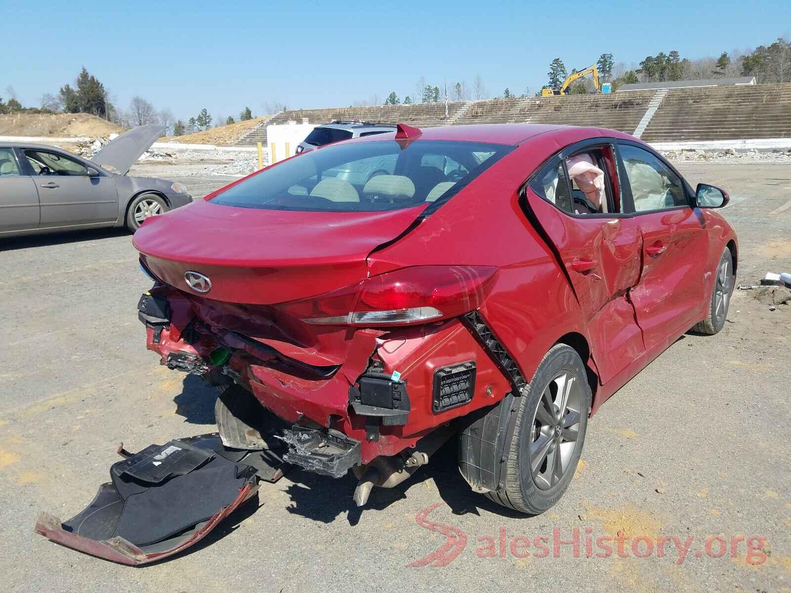 5NPD84LF3JH383695 2018 HYUNDAI ELANTRA