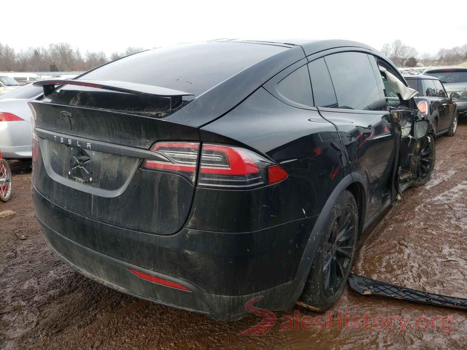 5YJXCBE26JF088115 2018 TESLA MODEL X