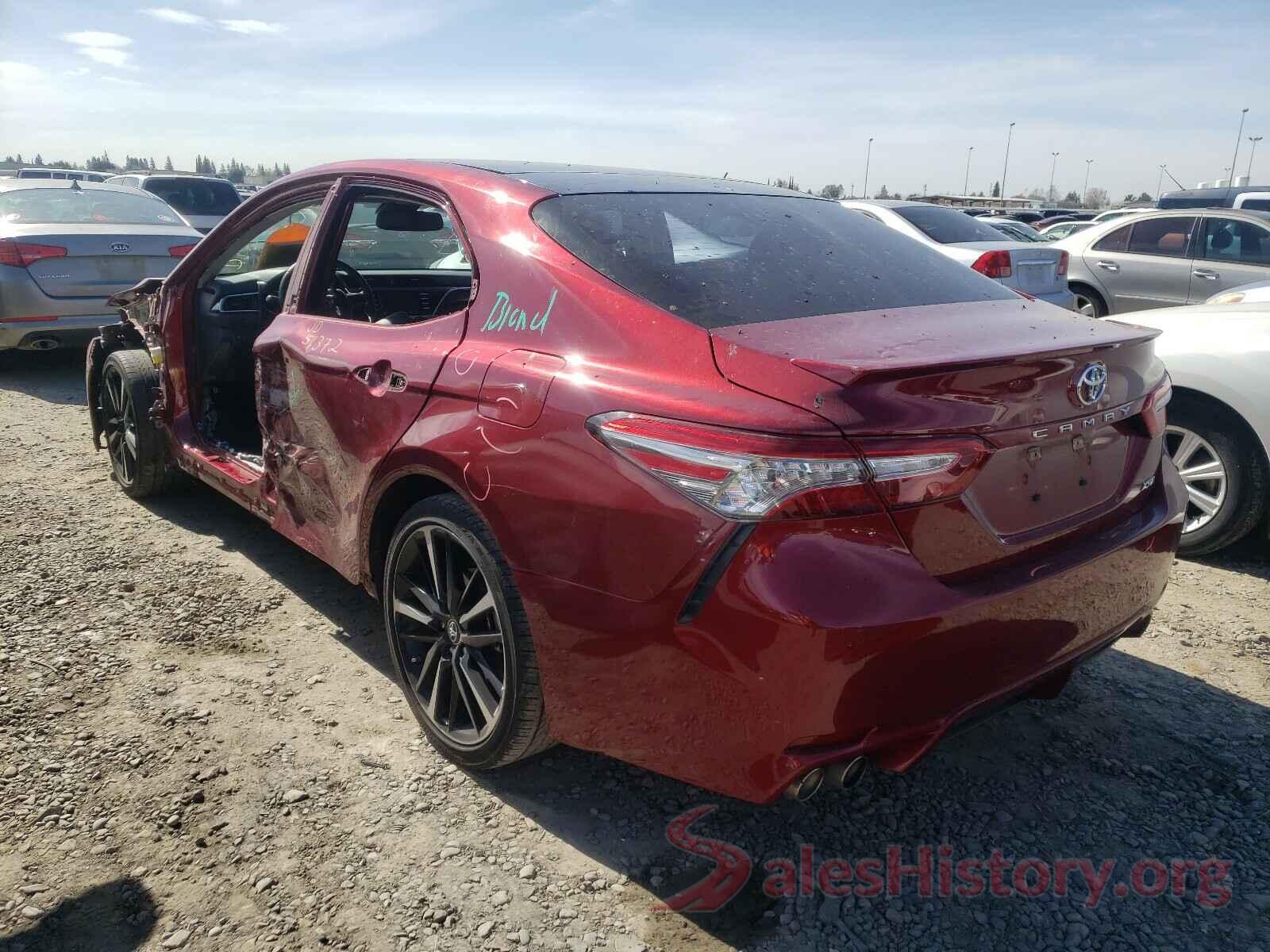 4T1B61HK8JU530466 2018 TOYOTA CAMRY