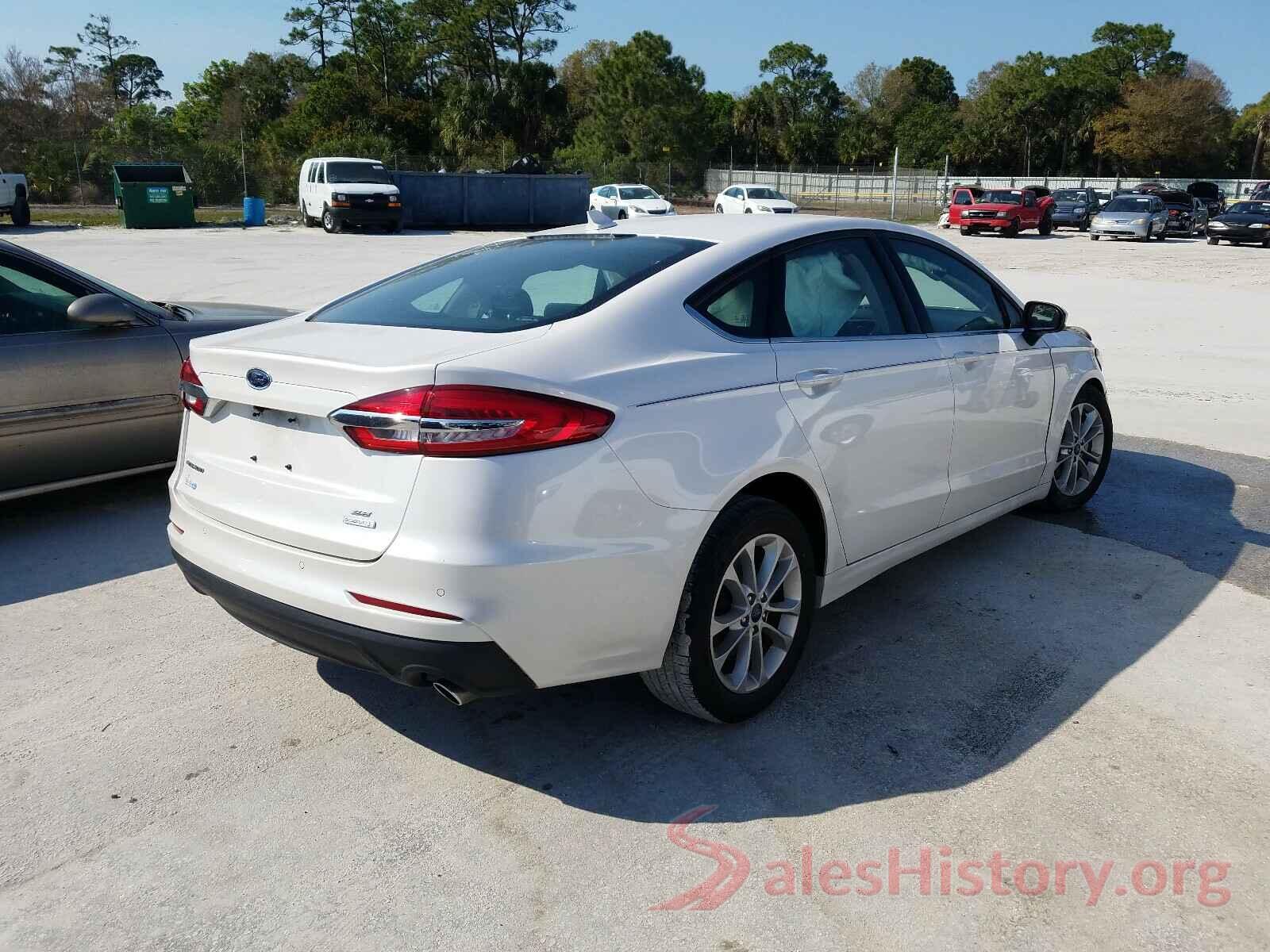 3FA6P0HD2KR162413 2019 FORD FUSION