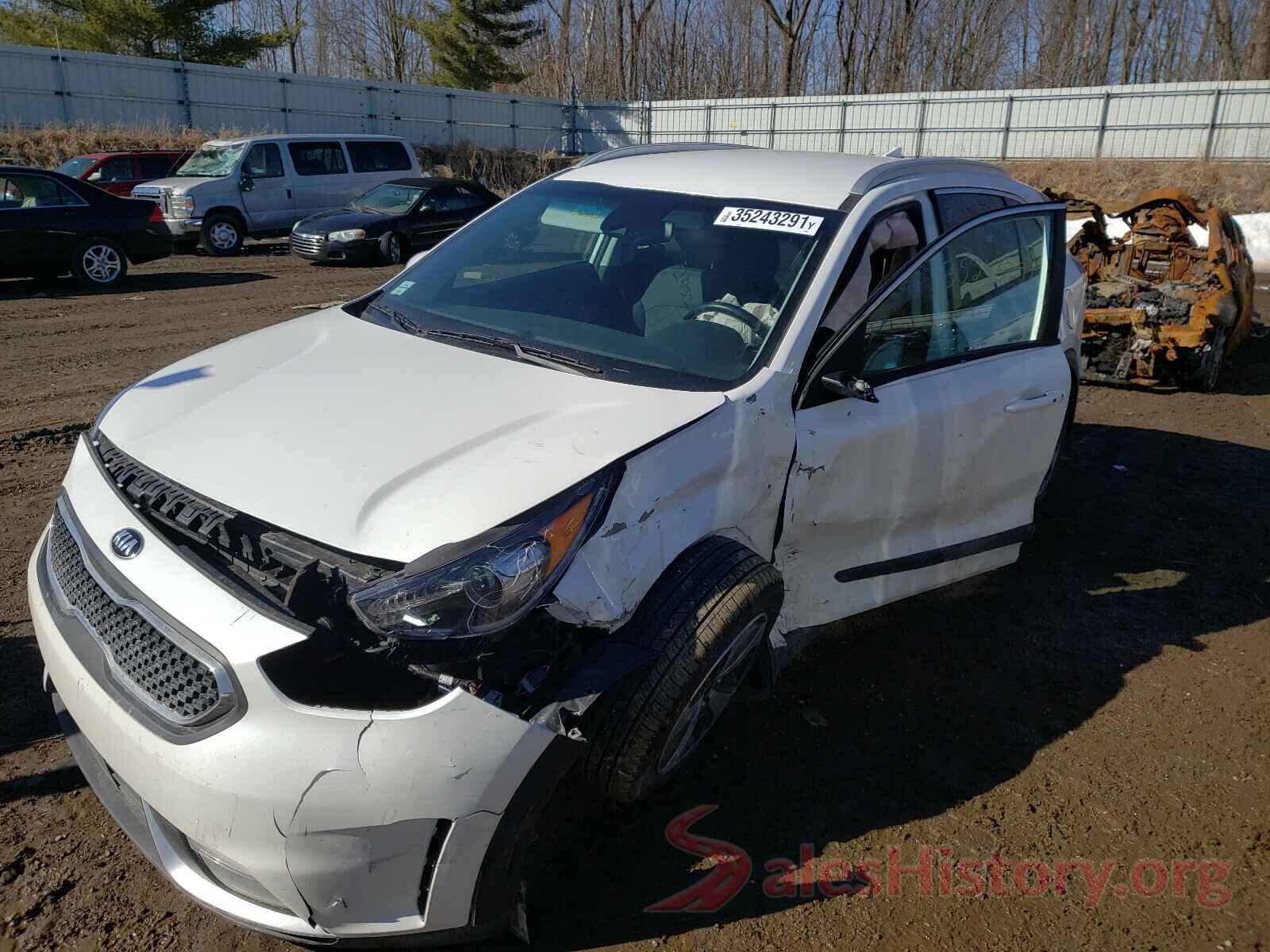 KNDCB3LCXK5339157 2019 KIA NIRO