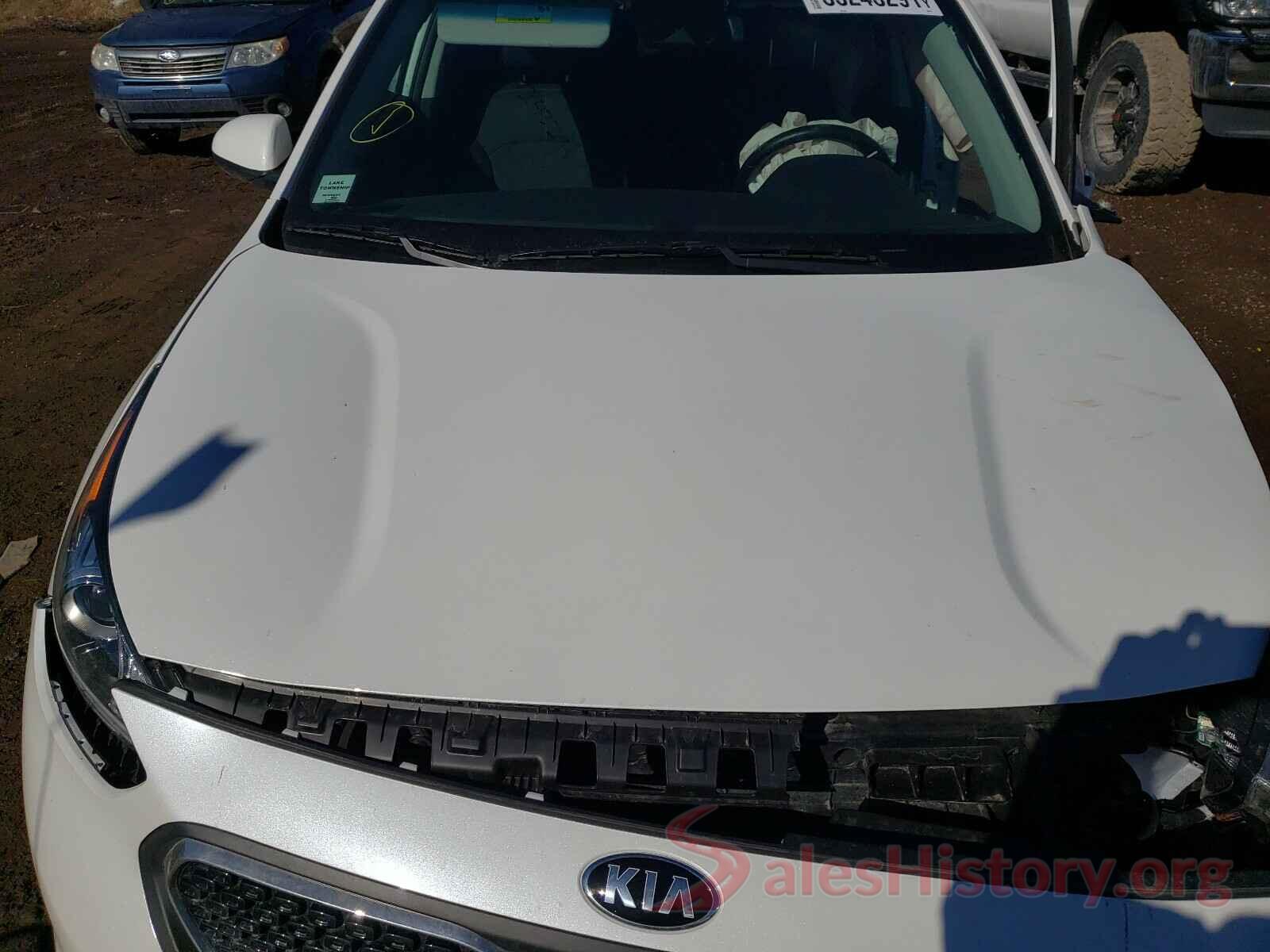 KNDCB3LCXK5339157 2019 KIA NIRO