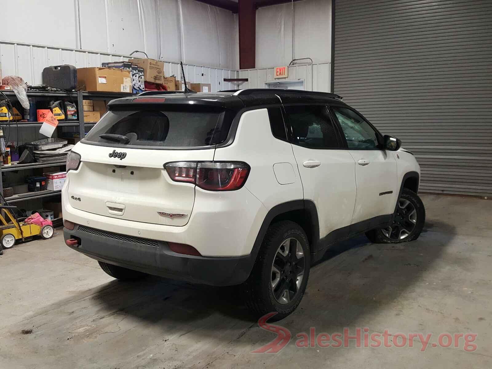 3C4NJDDB9JT214334 2018 JEEP COMPASS