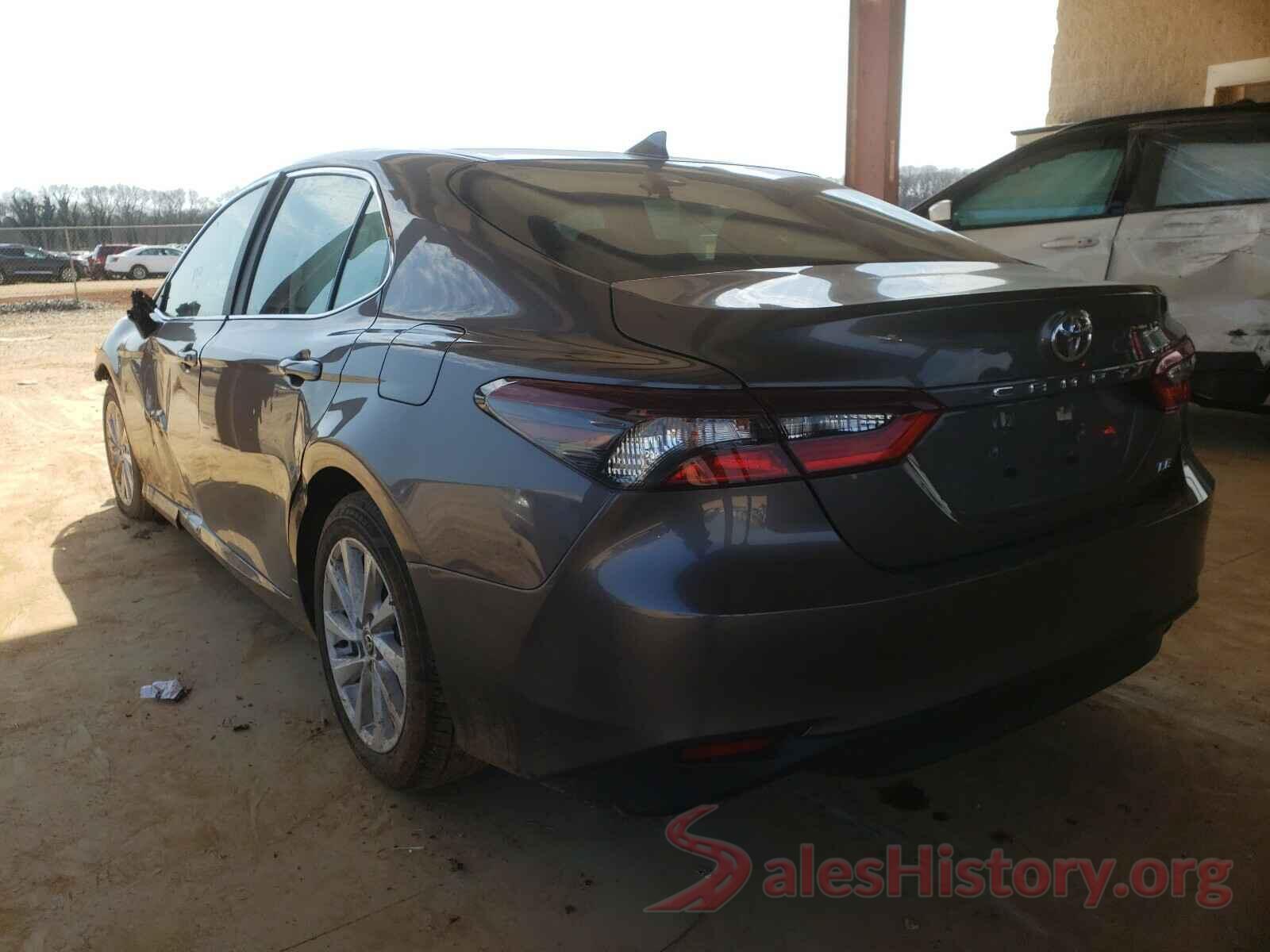 4T1C11AK2MU516421 2021 TOYOTA CAMRY