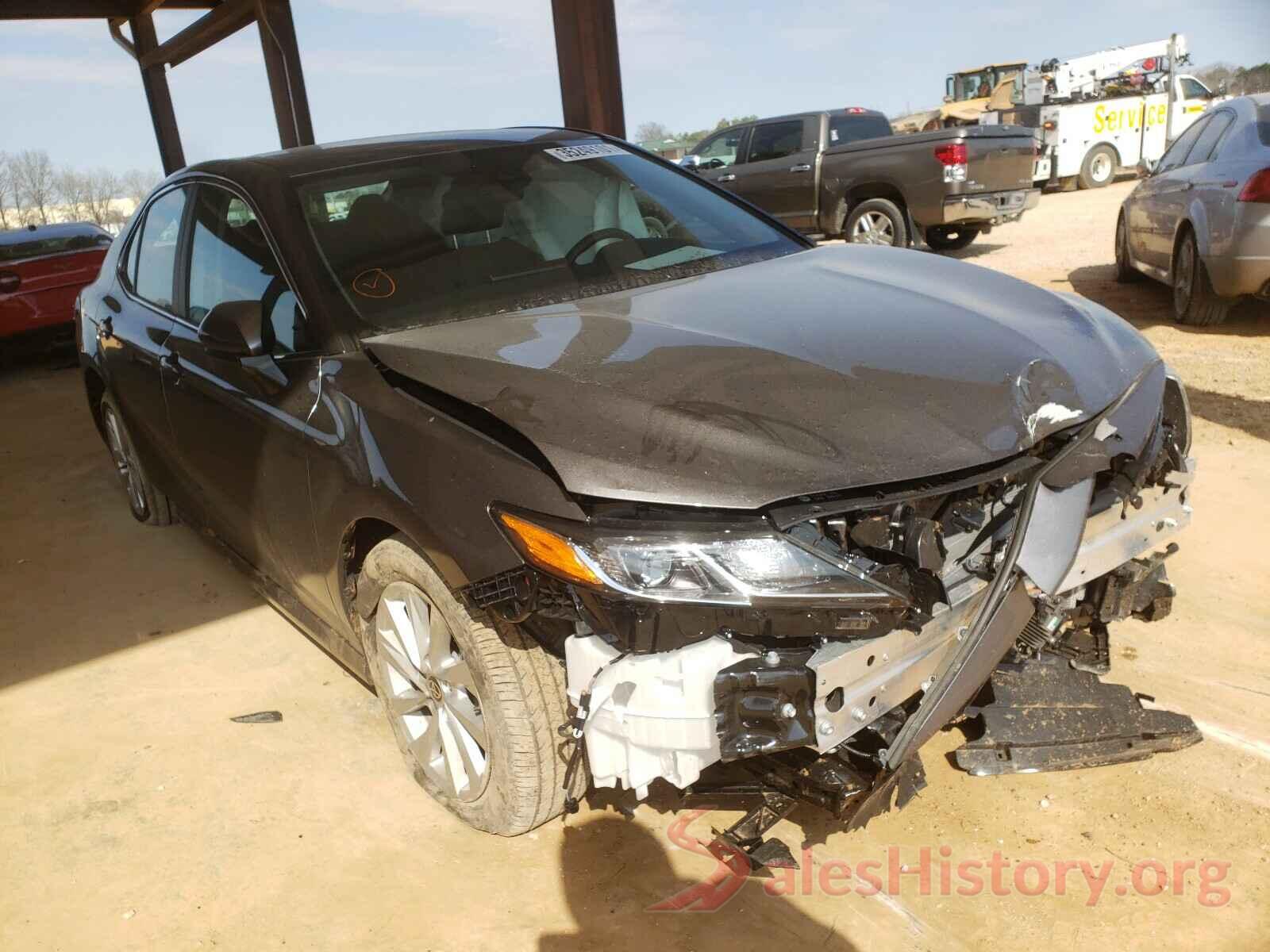 4T1C11AK2MU516421 2021 TOYOTA CAMRY