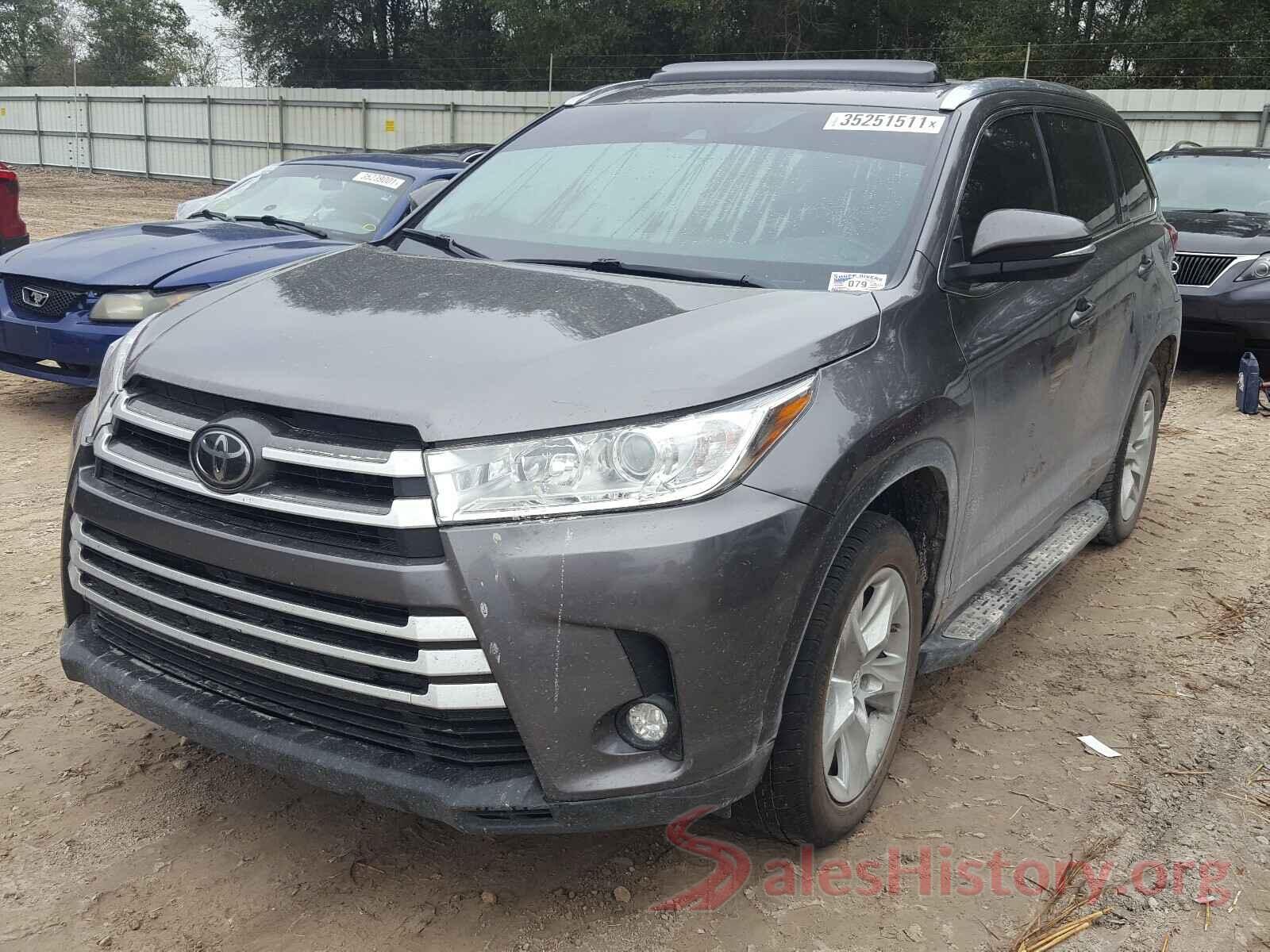 5TDKZRFH0JS264432 2018 TOYOTA HIGHLANDER