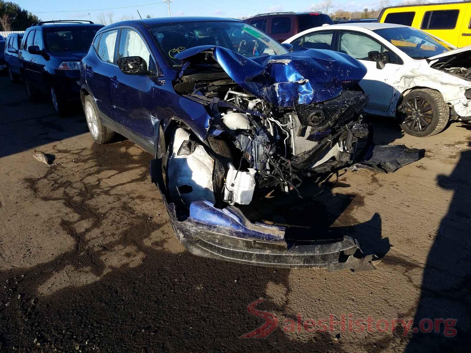 JN1BJ1CR0JW200190 2018 NISSAN ROGUE