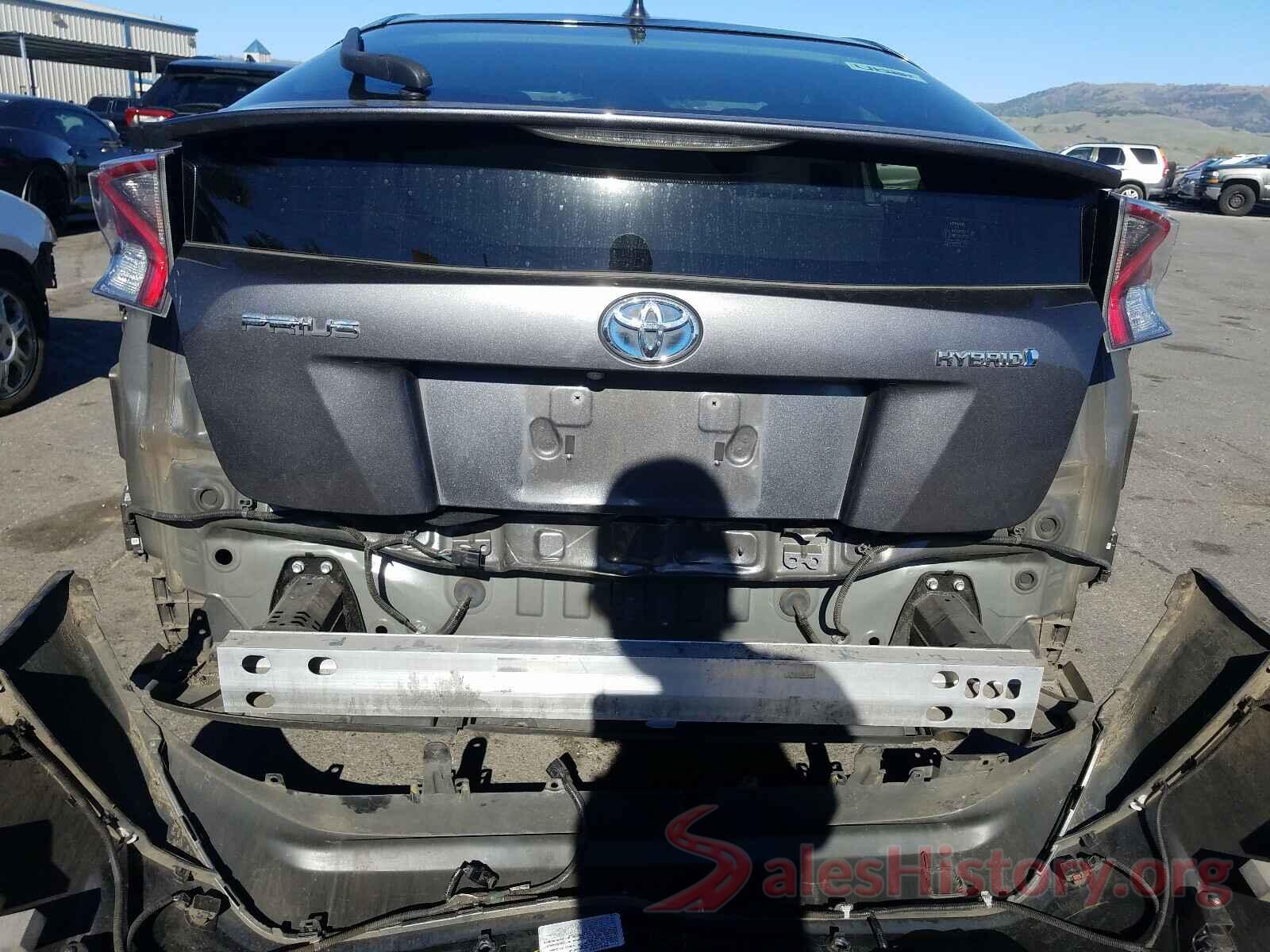 JTDKBRFUXH3042977 2017 TOYOTA PRIUS