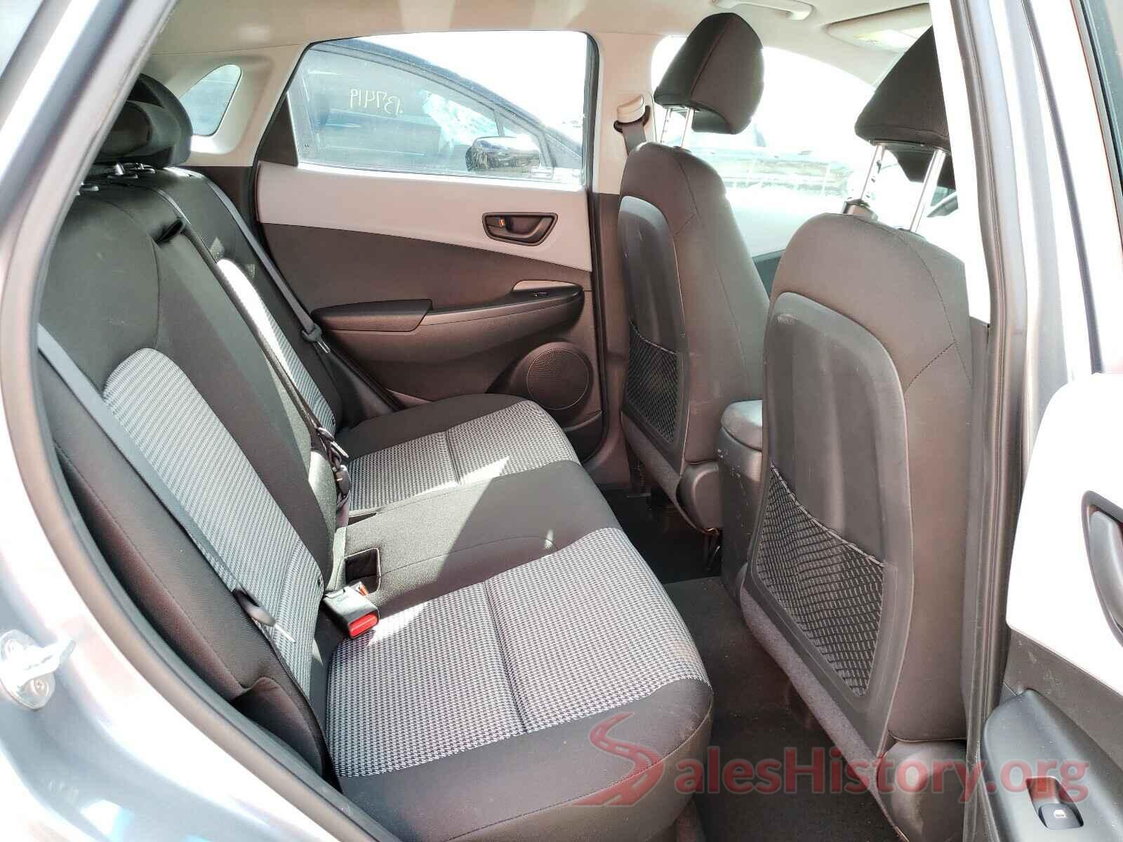 KM8K22AA0JU071419 2018 HYUNDAI KONA