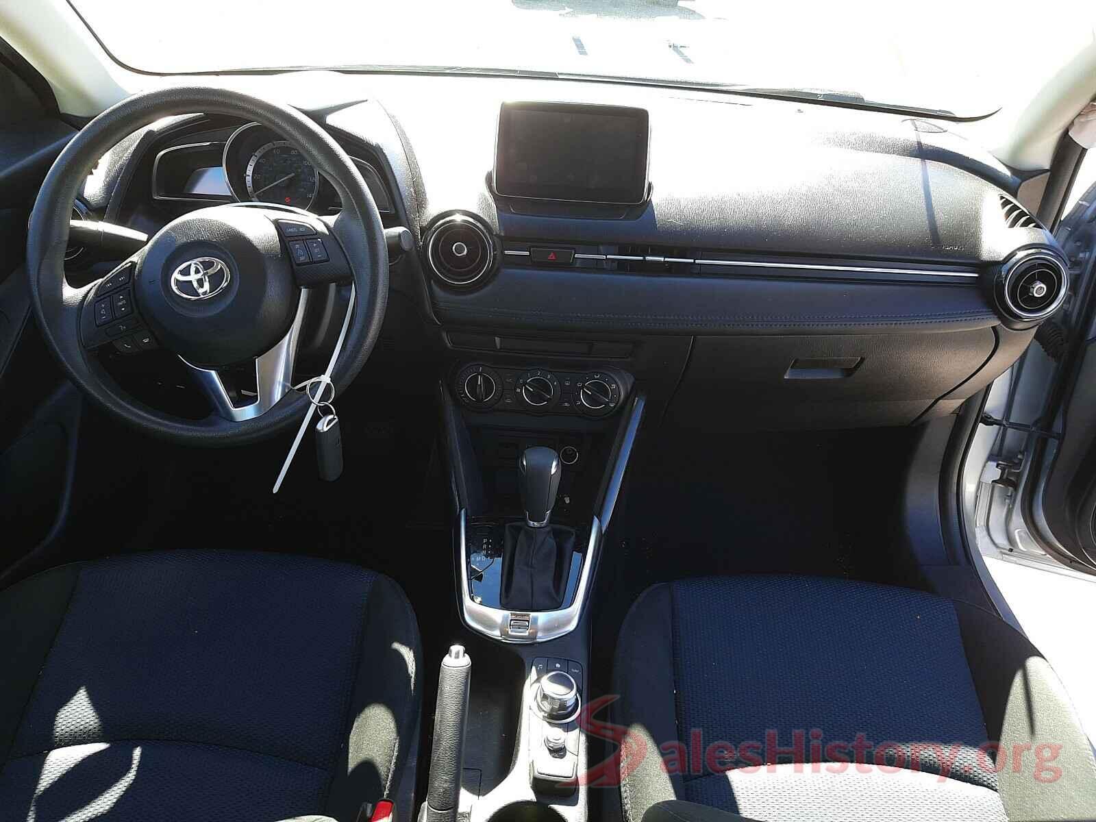 3MYDLBYV5HY191440 2017 TOYOTA YARIS