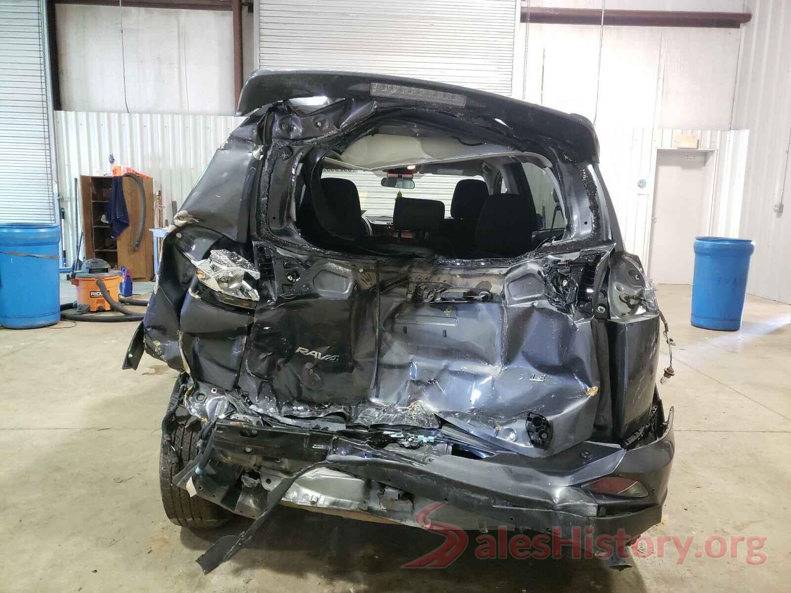 2T3ZFREV3JW449670 2018 TOYOTA RAV4