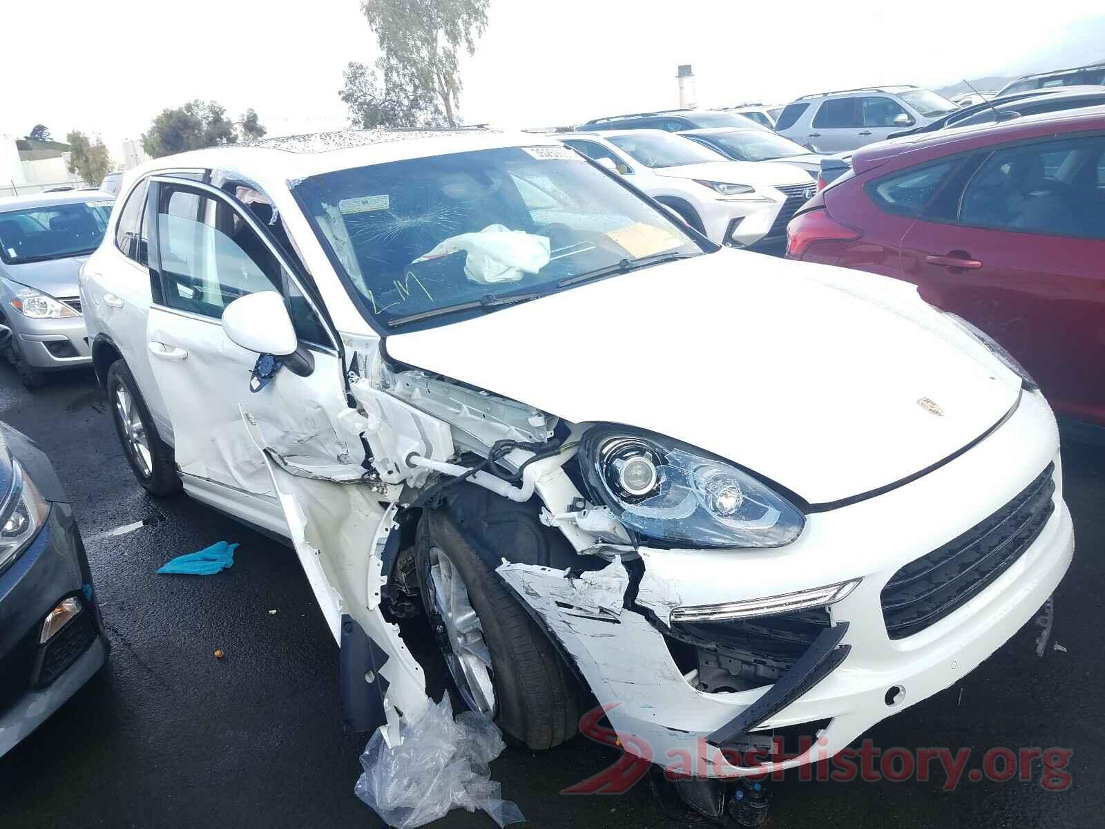 WP1AA2A26JKA02885 2018 PORSCHE CAYENNE