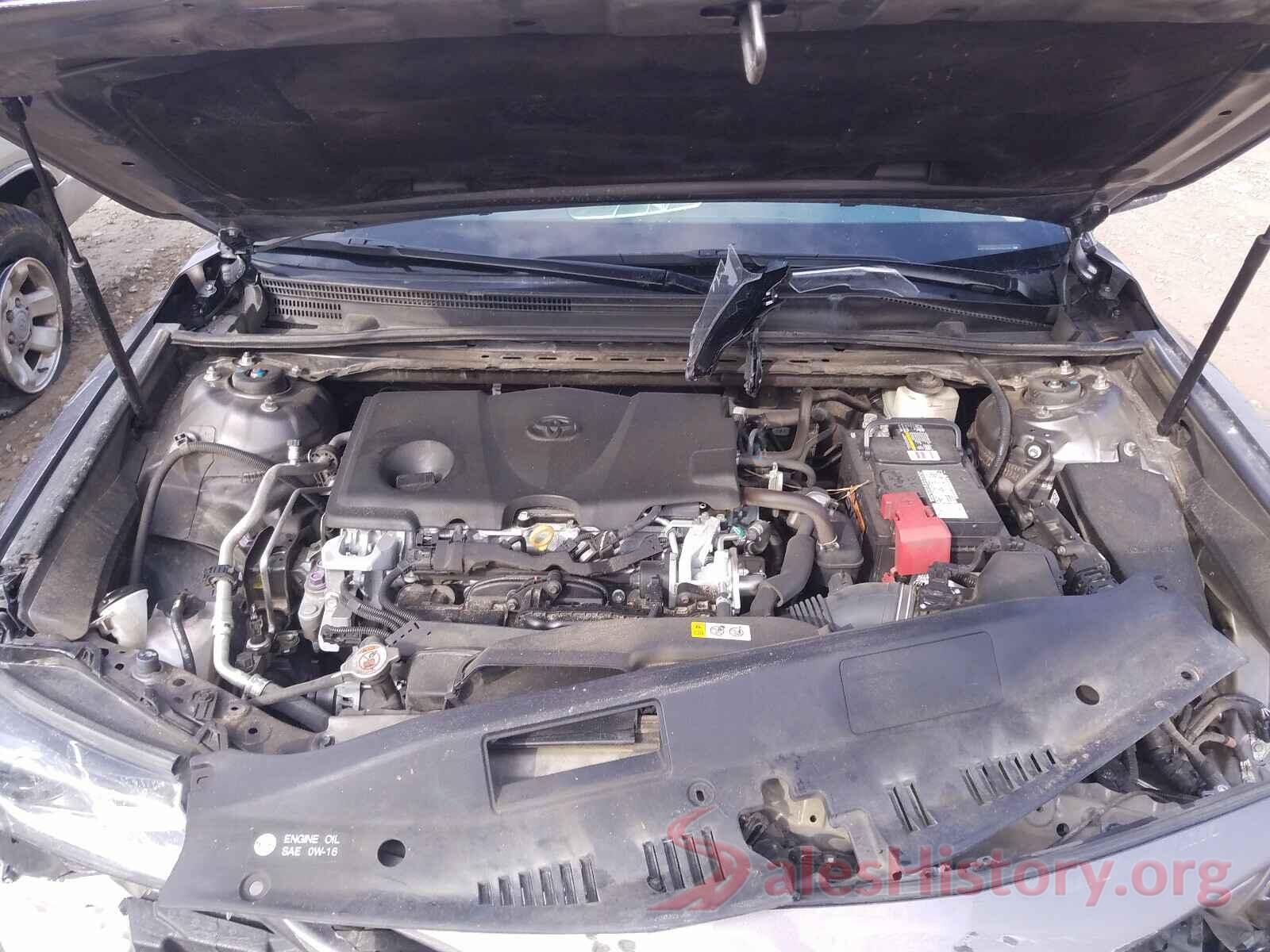 4T1B11HK0JU044796 2018 TOYOTA CAMRY