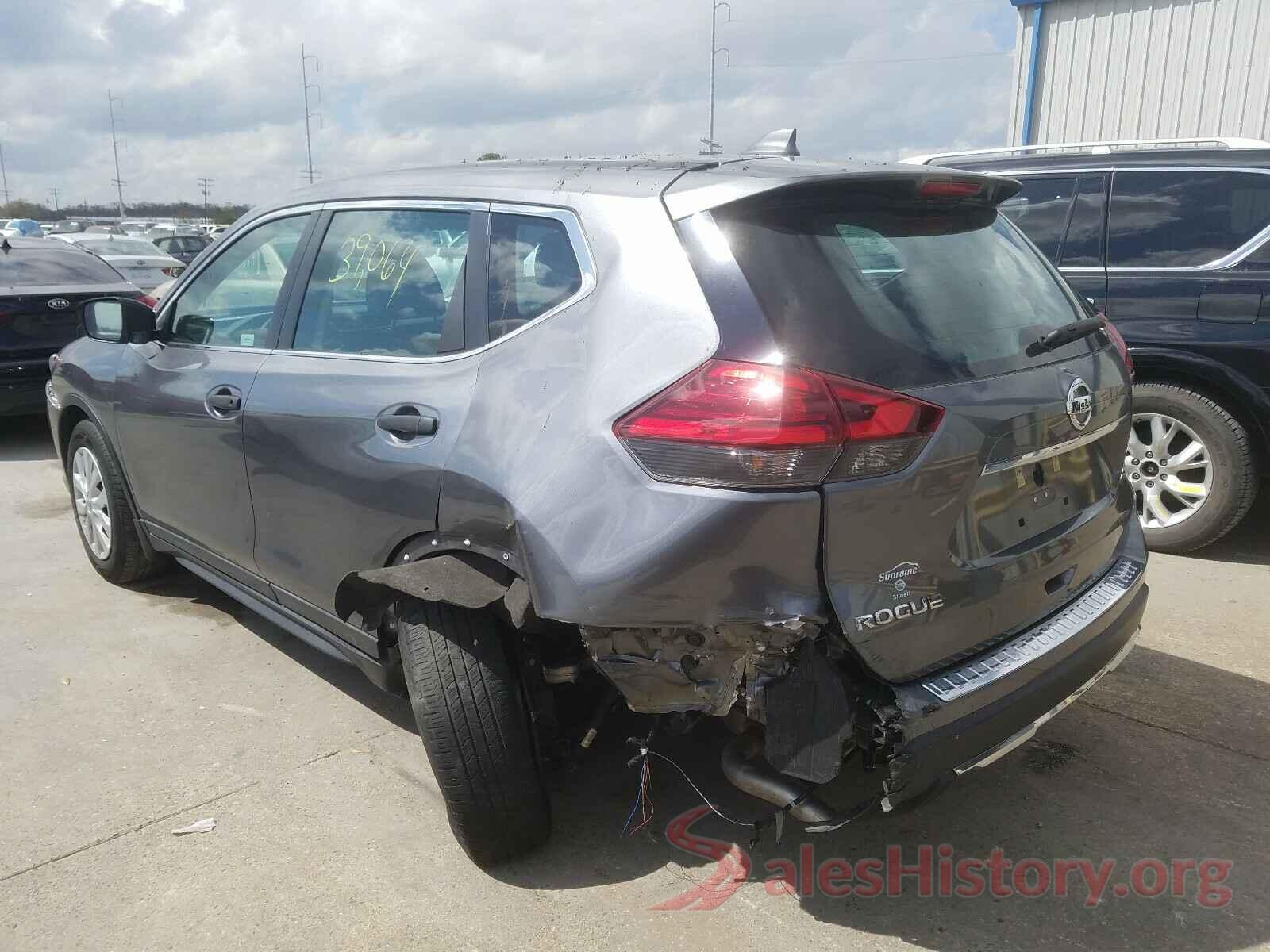 5N1AT2MT8HC876932 2017 NISSAN ROGUE