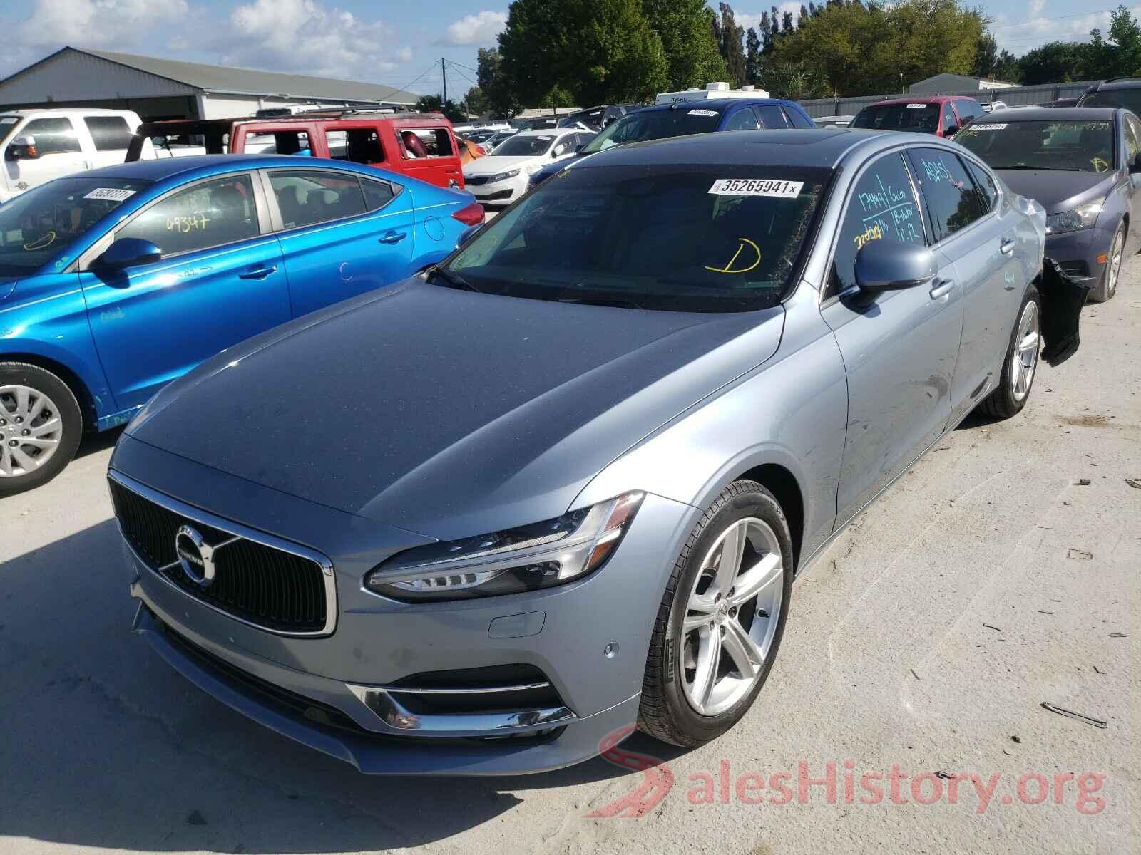 YV1102AK8H1006421 2017 VOLVO S90