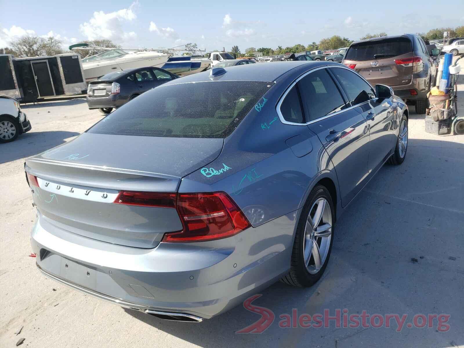 YV1102AK8H1006421 2017 VOLVO S90