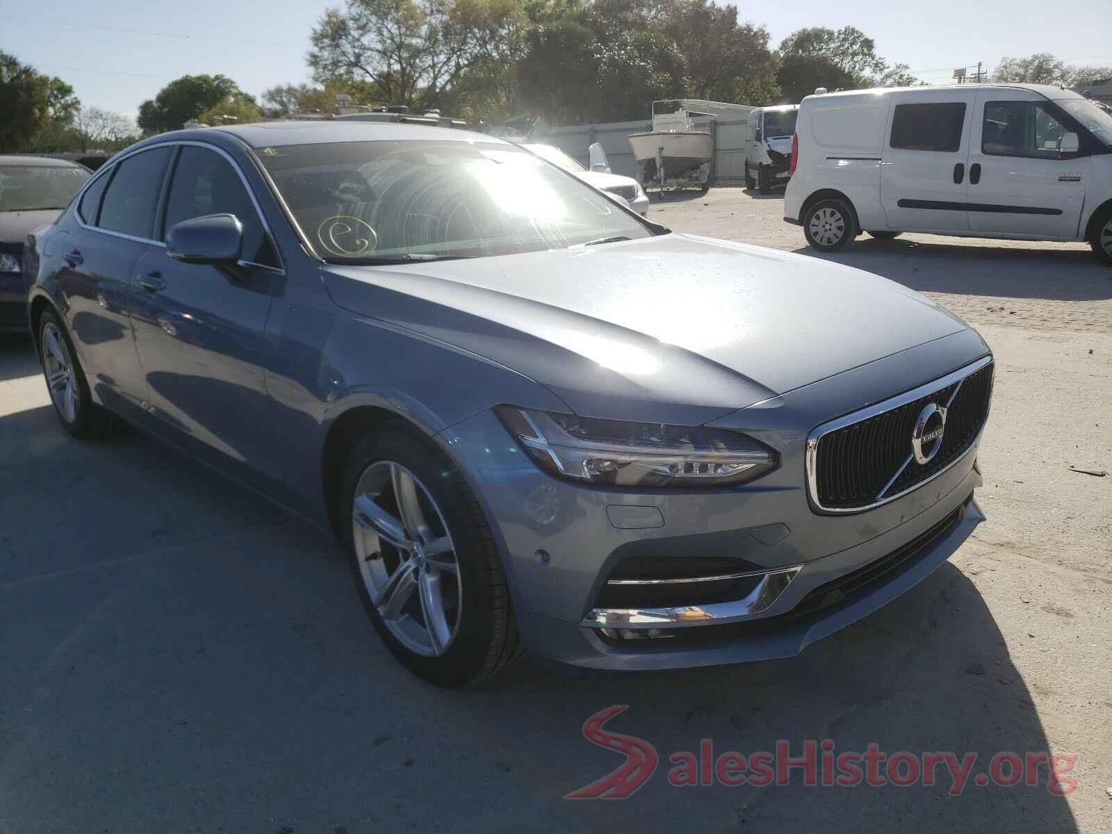 YV1102AK8H1006421 2017 VOLVO S90