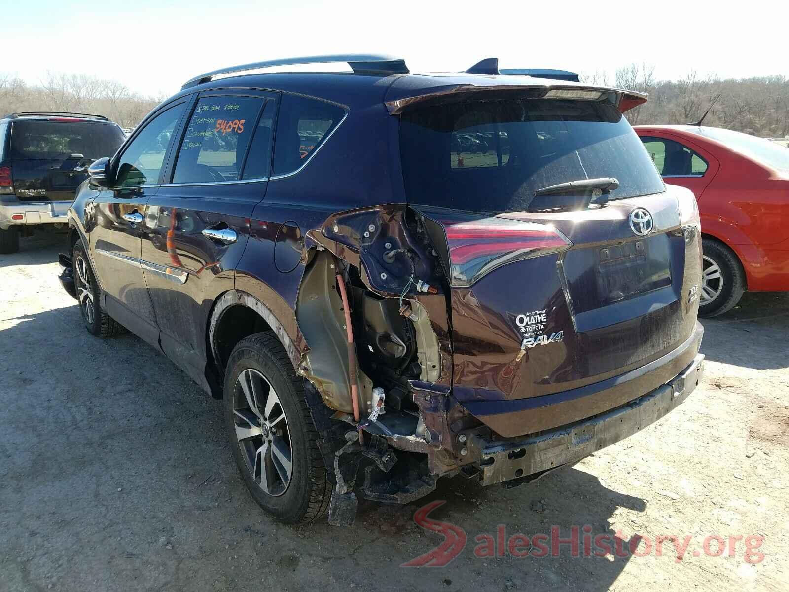 2T3RFREV4JW718565 2018 TOYOTA RAV4