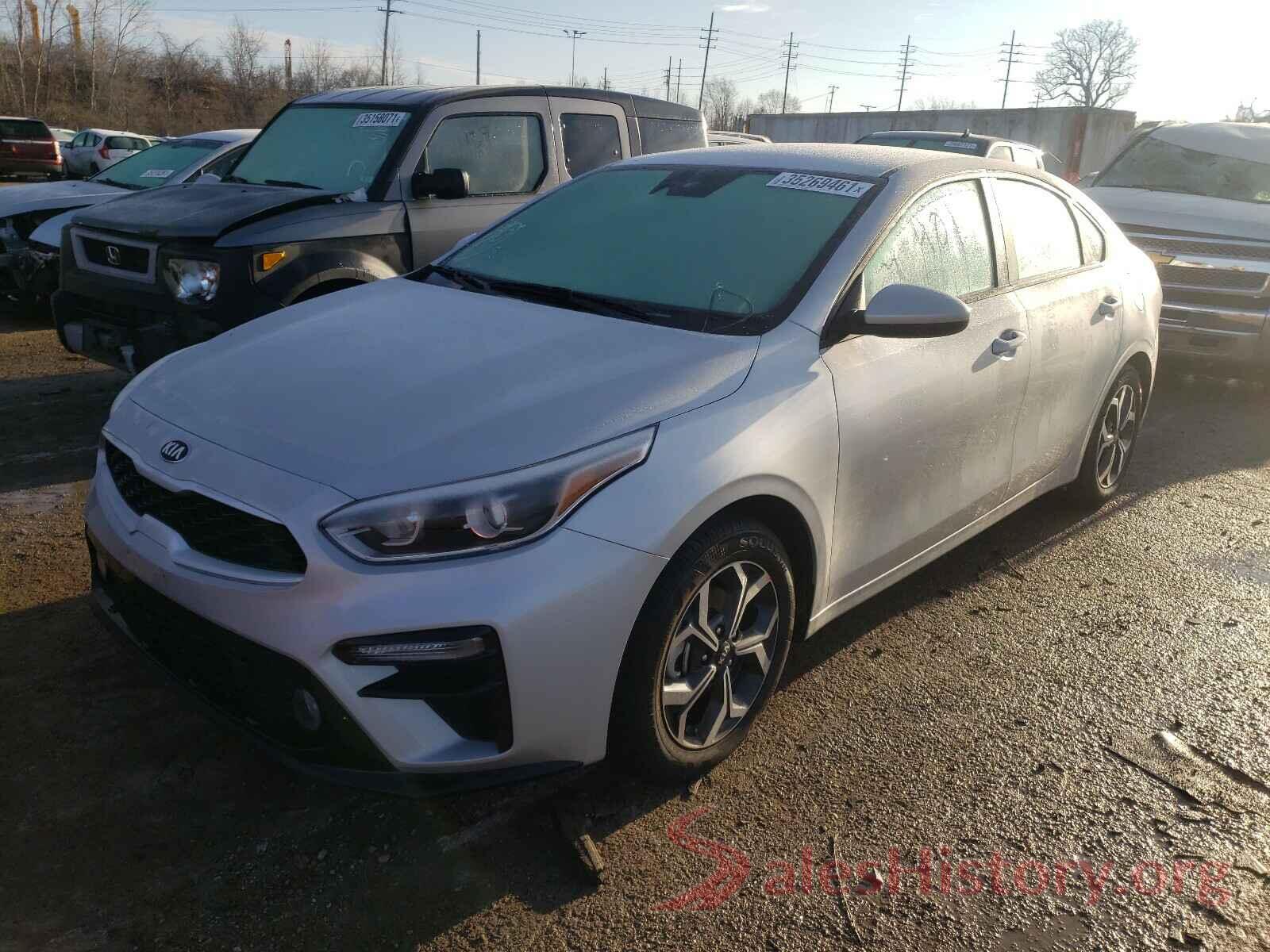 3KPF24AD8ME295326 2021 KIA FORTE