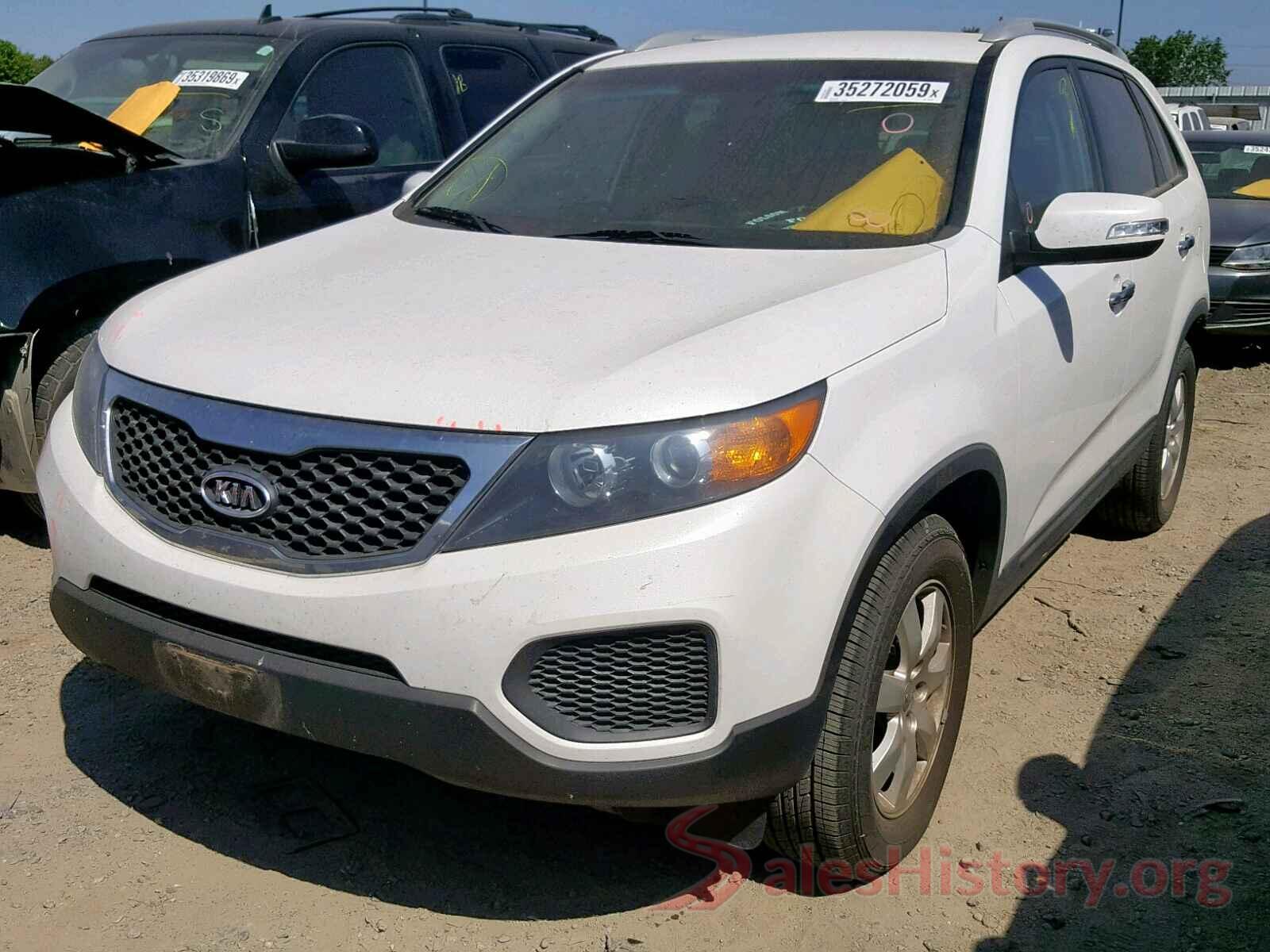 5XYKT4A29DG338438 2013 KIA SORENTO LX