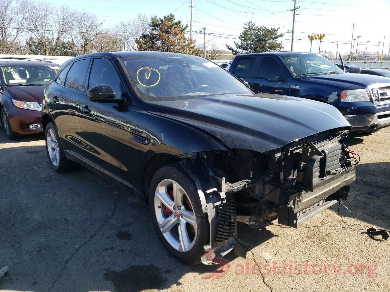 SADCM2BV1HA058800 2017 JAGUAR F-PACE